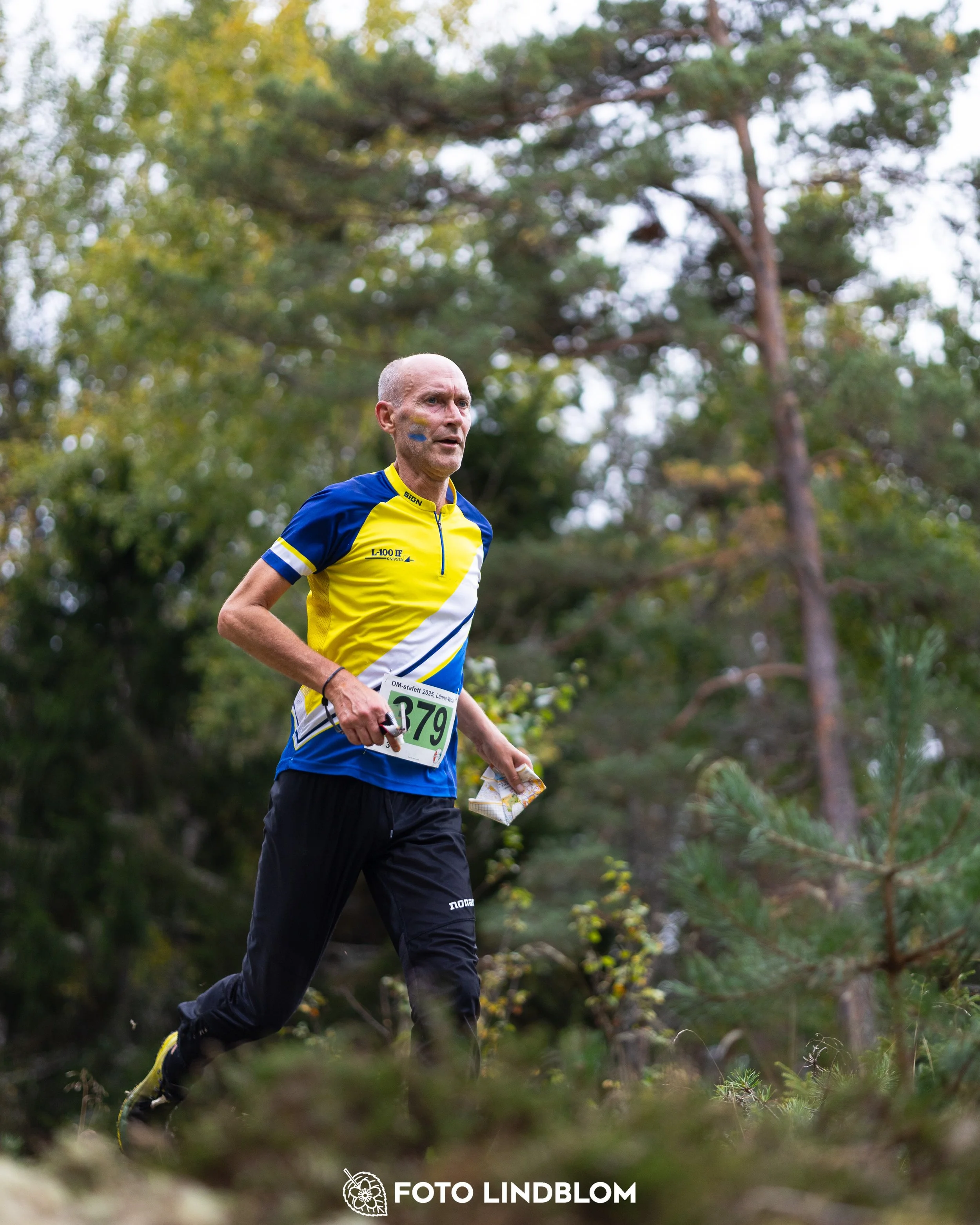 A picture from the Stockholm district championship in relay orienteering taken by Foto Lindblom