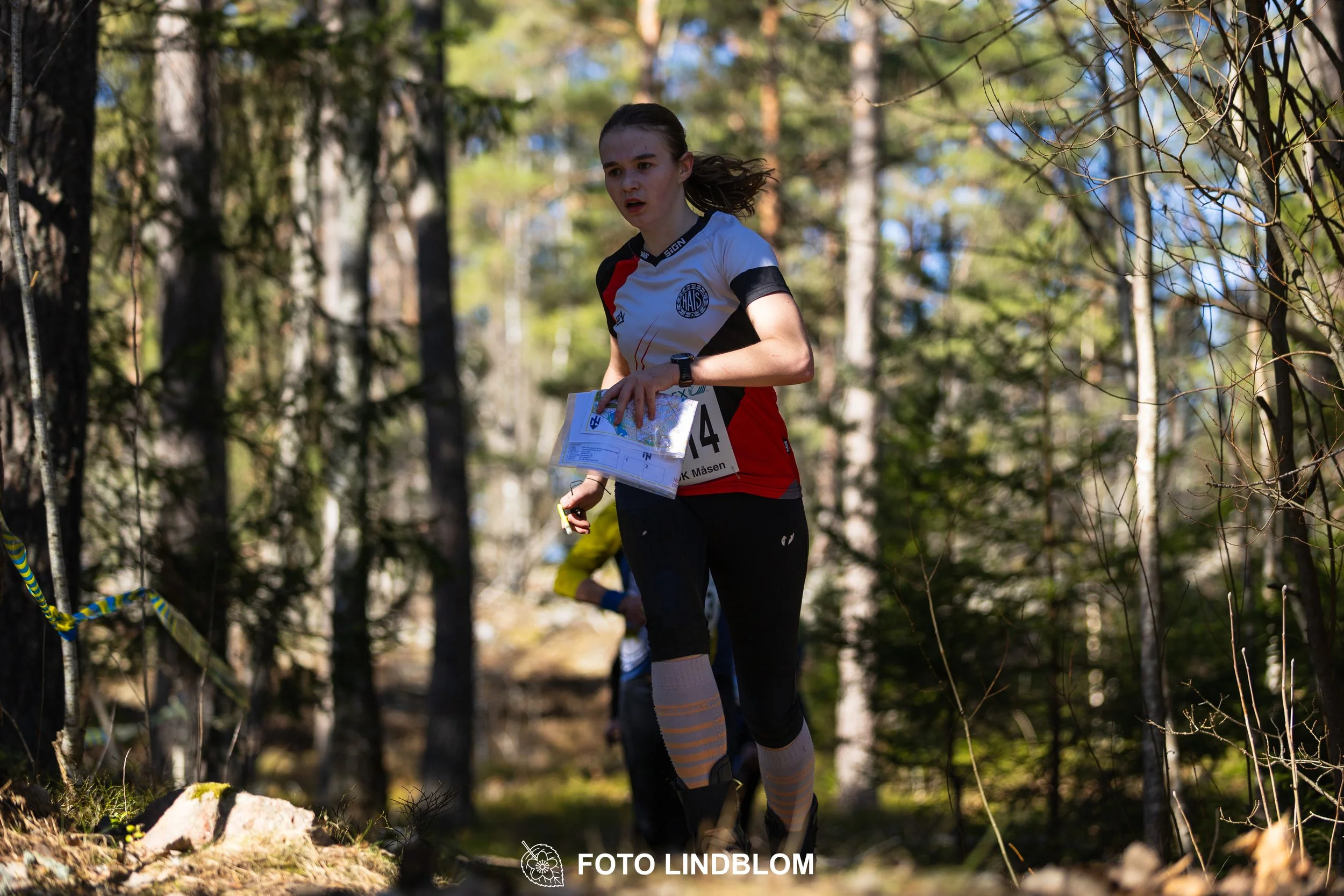A photo from the 2026 Måsenstafetten orienteering relay in Sweden, captured by Foto Lindblom.