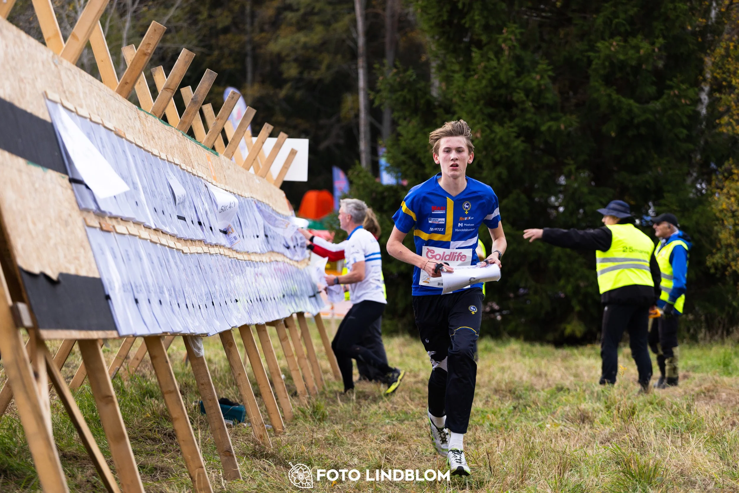 A picture from the 25-Manna orienteering event taken by Foto Lindblom
