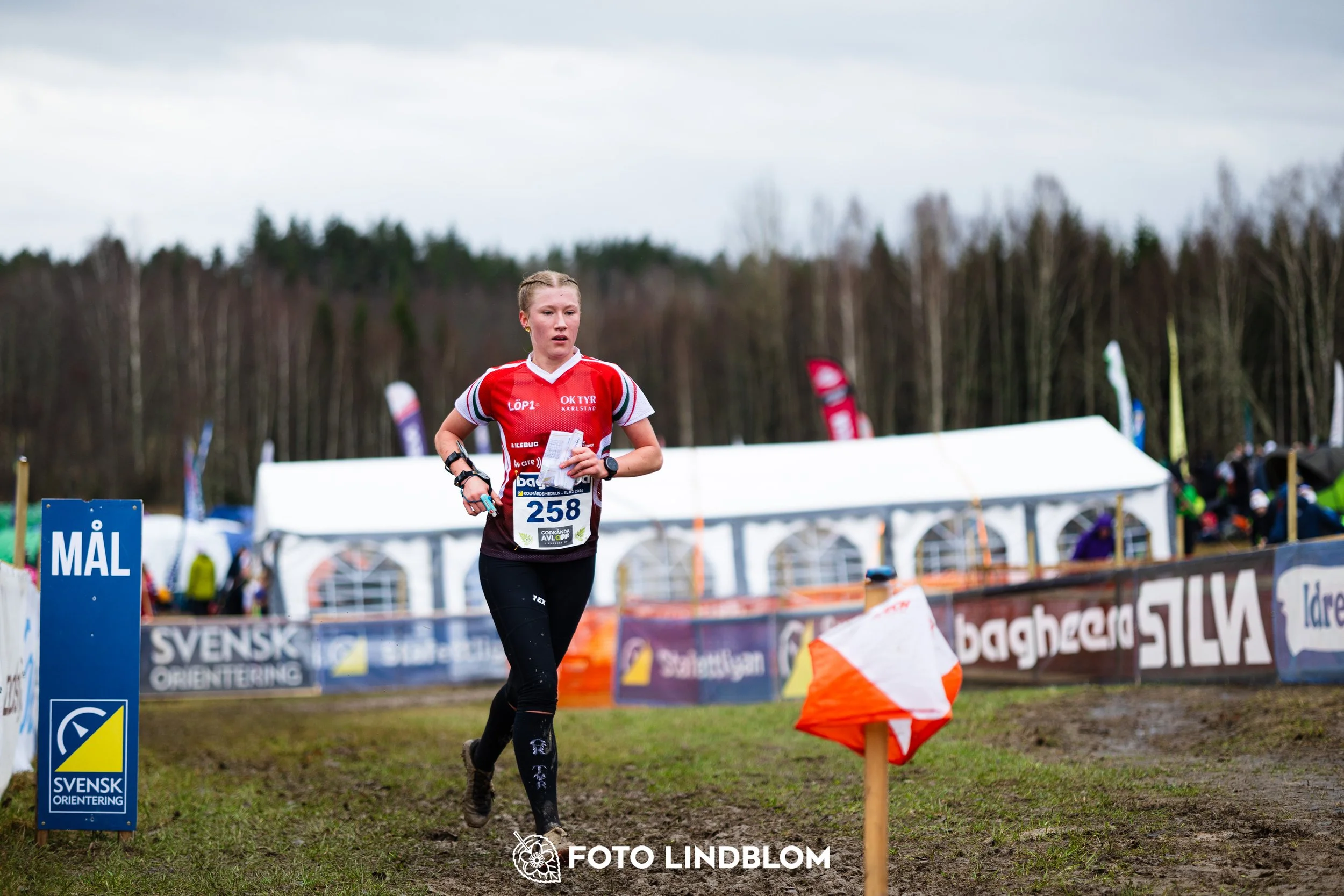A photo from a middle distance orienteering event in Kolmården during the Swedish League 2026, captured by Foto Lindblom.