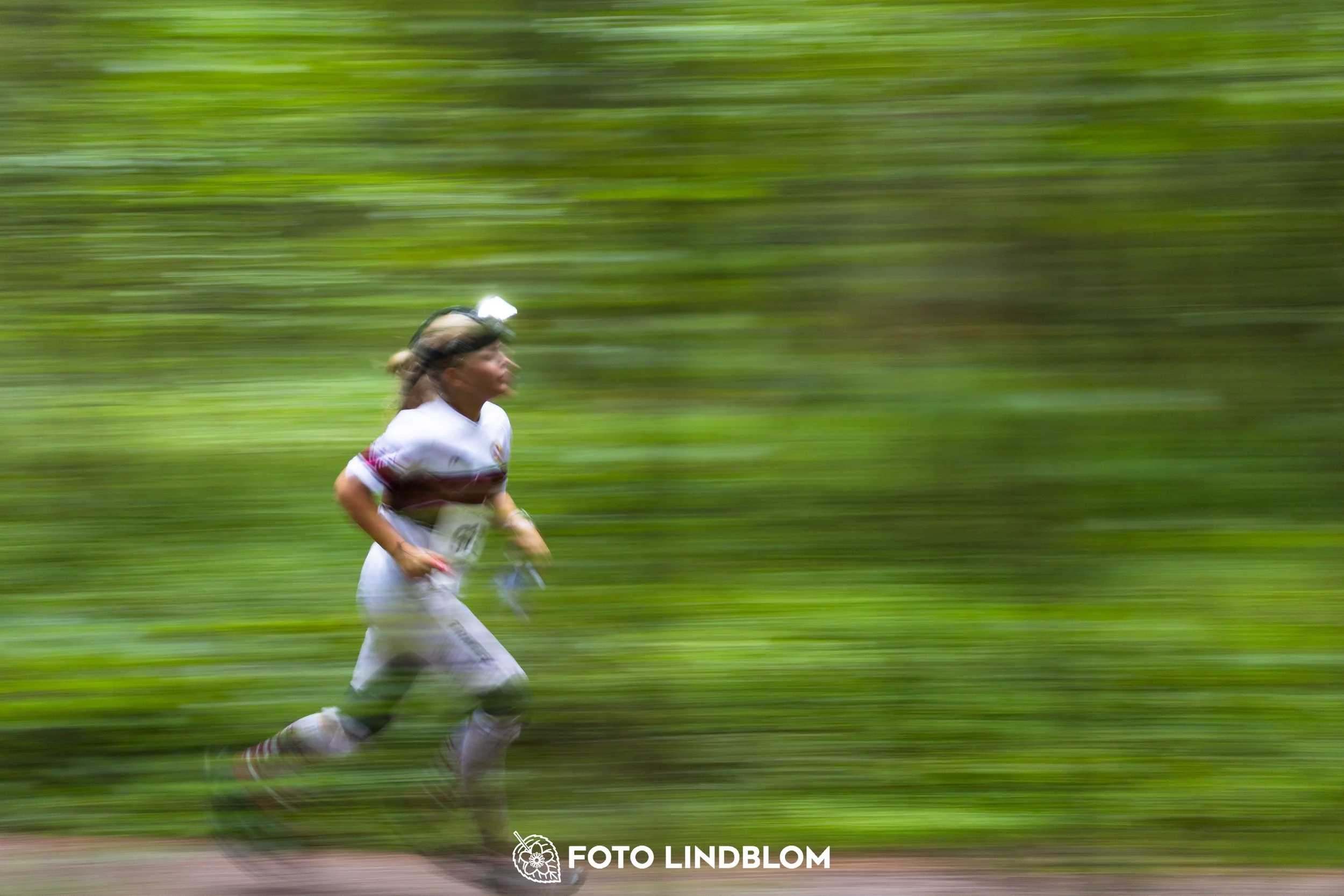 A picture from the youth 10 mila orienteering competition taken by Foto Lindblom