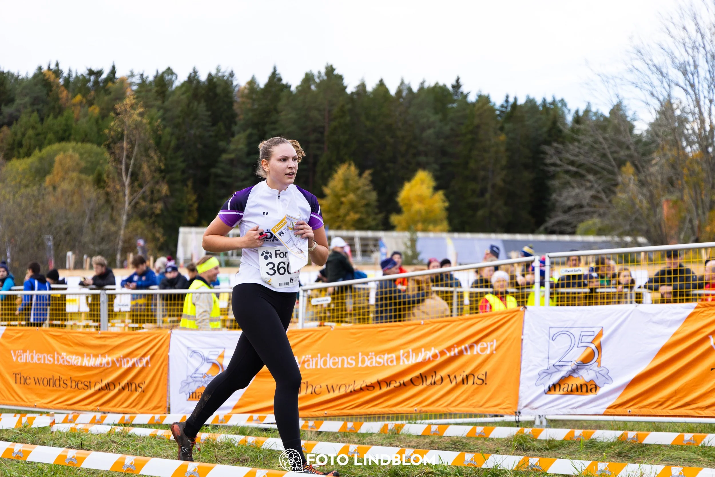 A picture from the 25-Manna orienteering event taken by Foto Lindblom