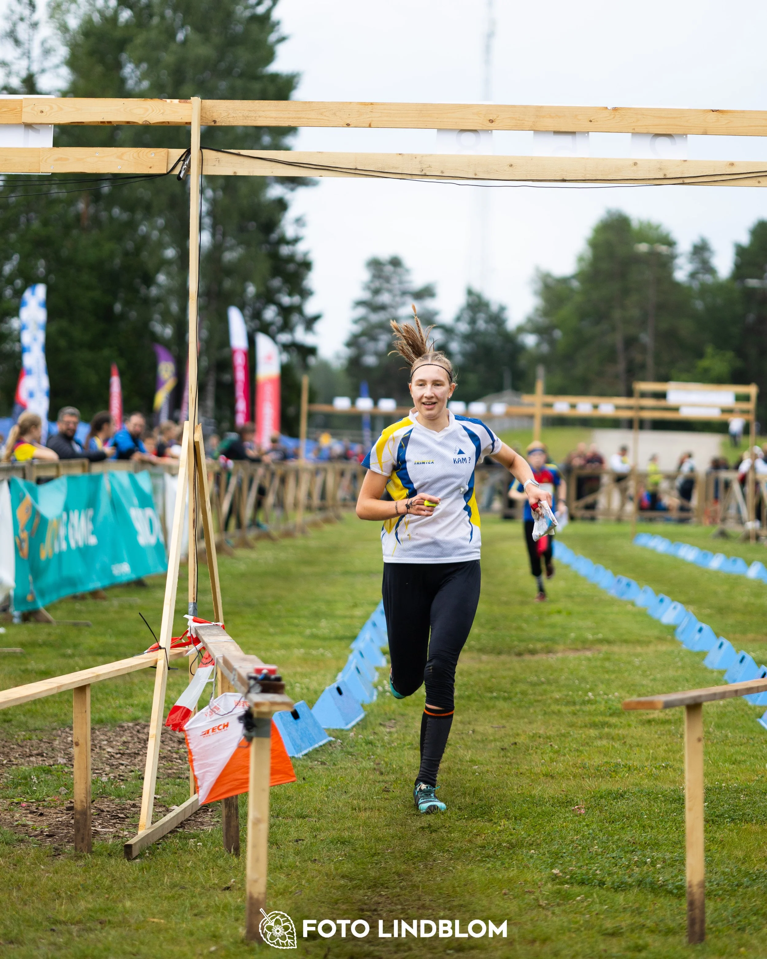 A picture from the youth 10 mila orienteering competition taken by Foto Lindblom