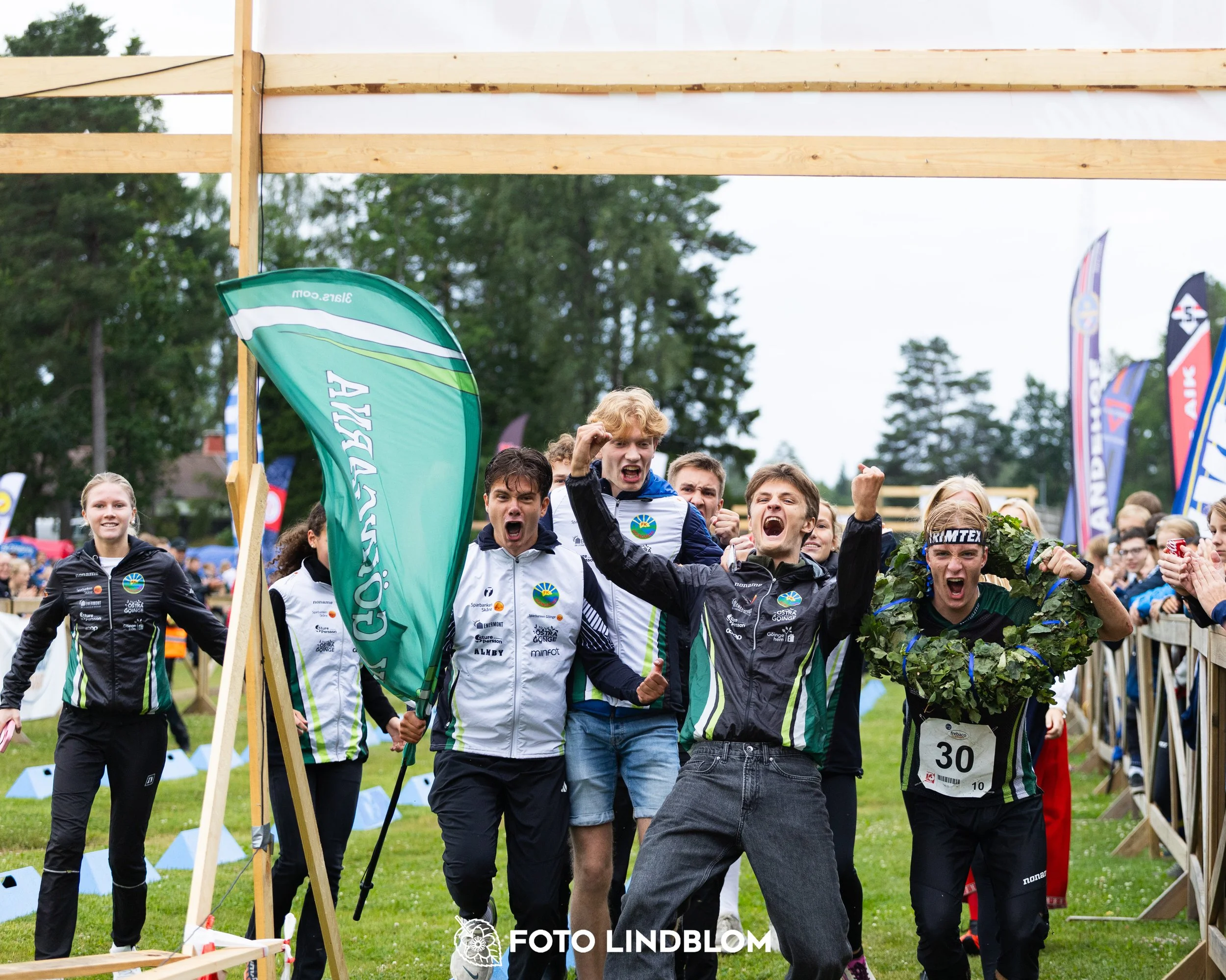 A picture from the youth 10 mila orienteering competition taken by Foto Lindblom