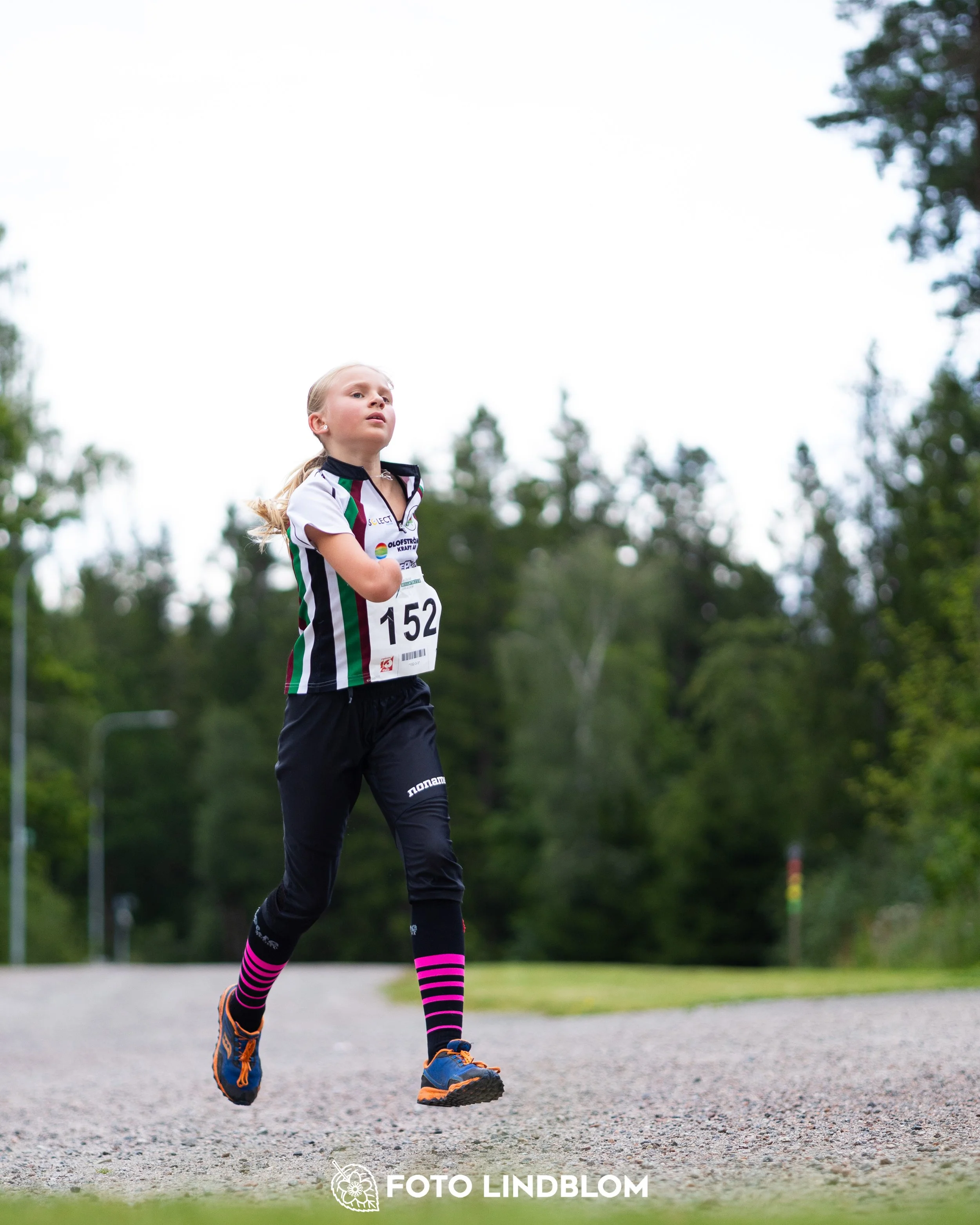 A picture from the youth 10 mila orienteering competition taken by Foto Lindblom
