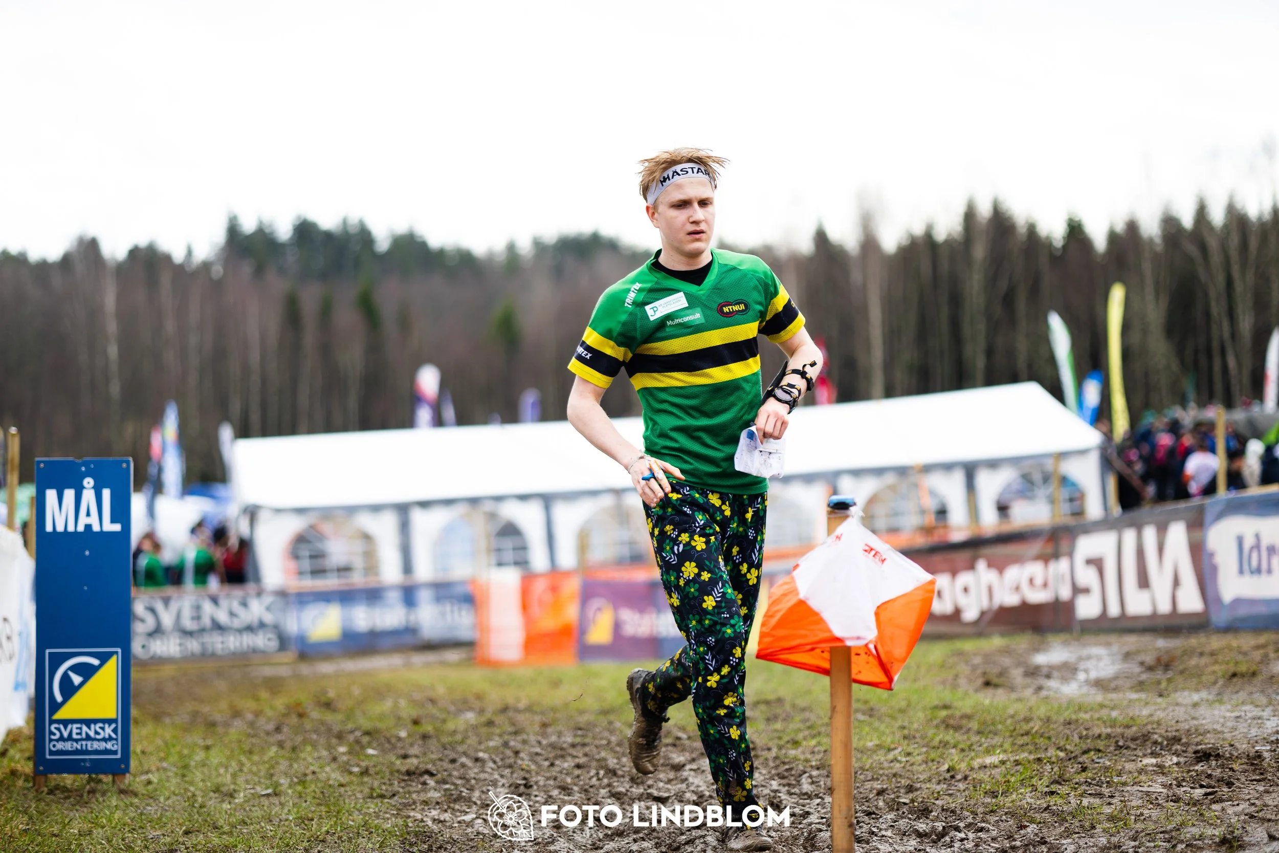 A photo from a middle distance orienteering event in Kolmården during the Swedish League 2026, captured by Foto Lindblom.