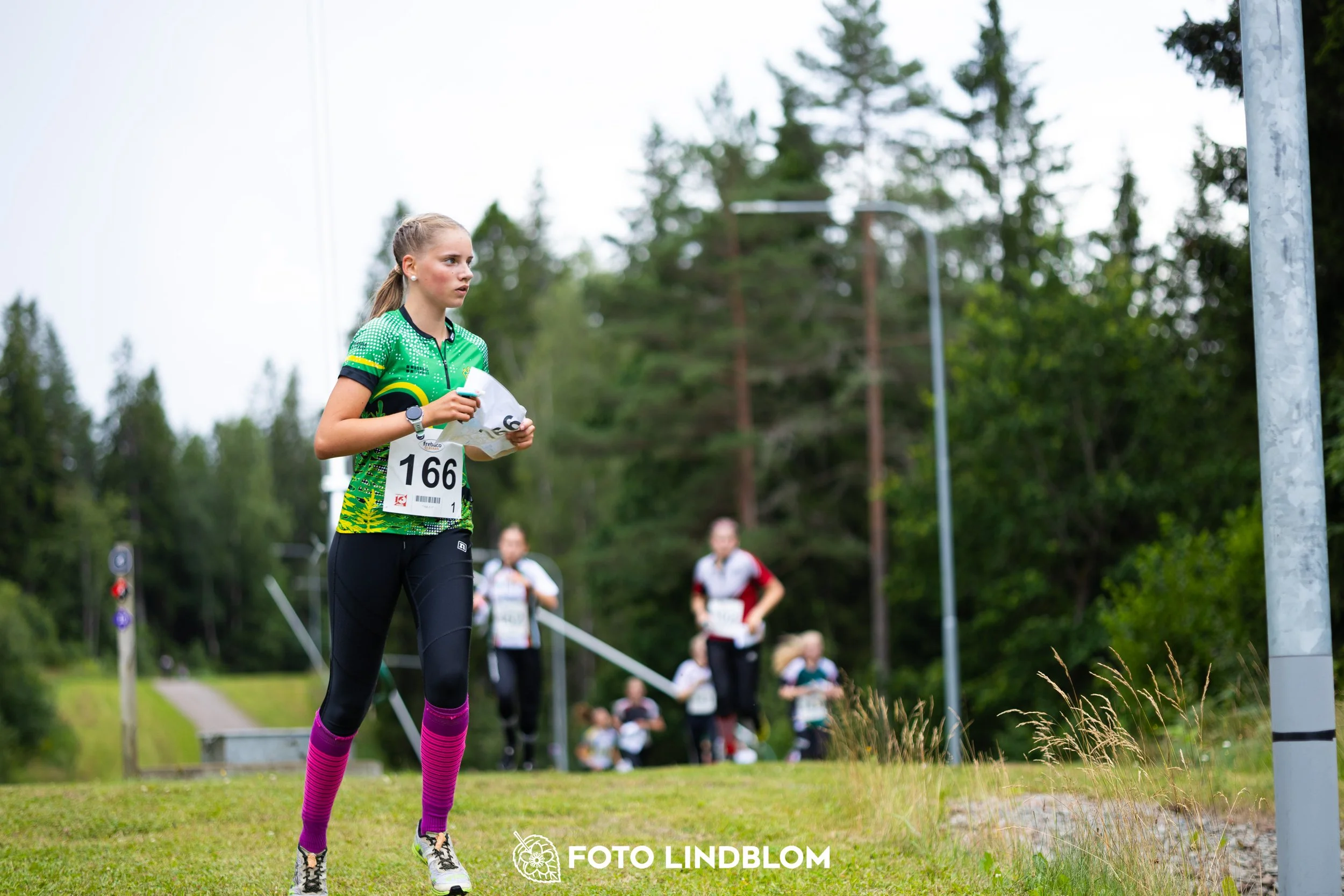A picture from the youth 10 mila orienteering competition taken by Foto Lindblom