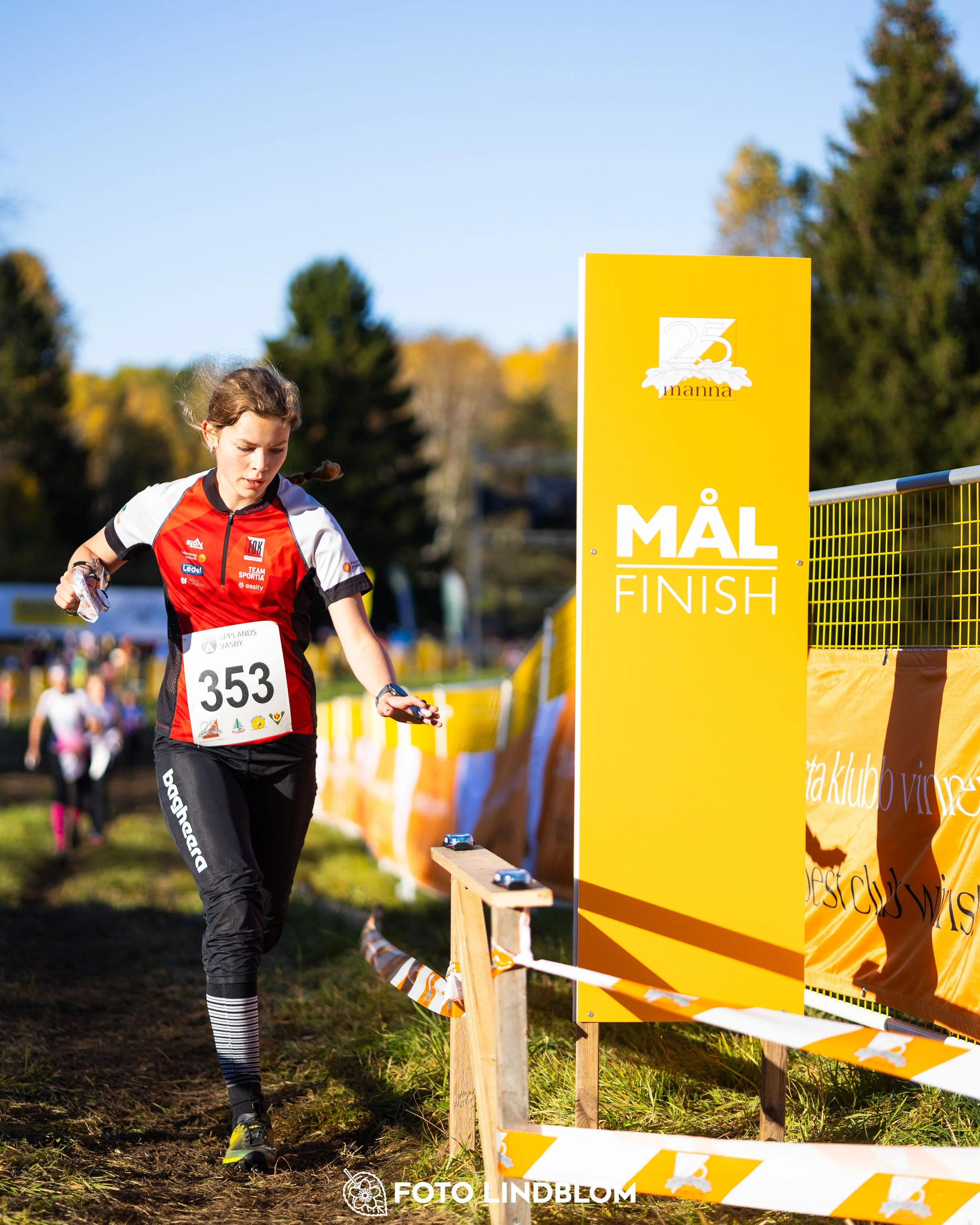 A picture from the 25-Manna orienteering event taken by Foto Lindblom
