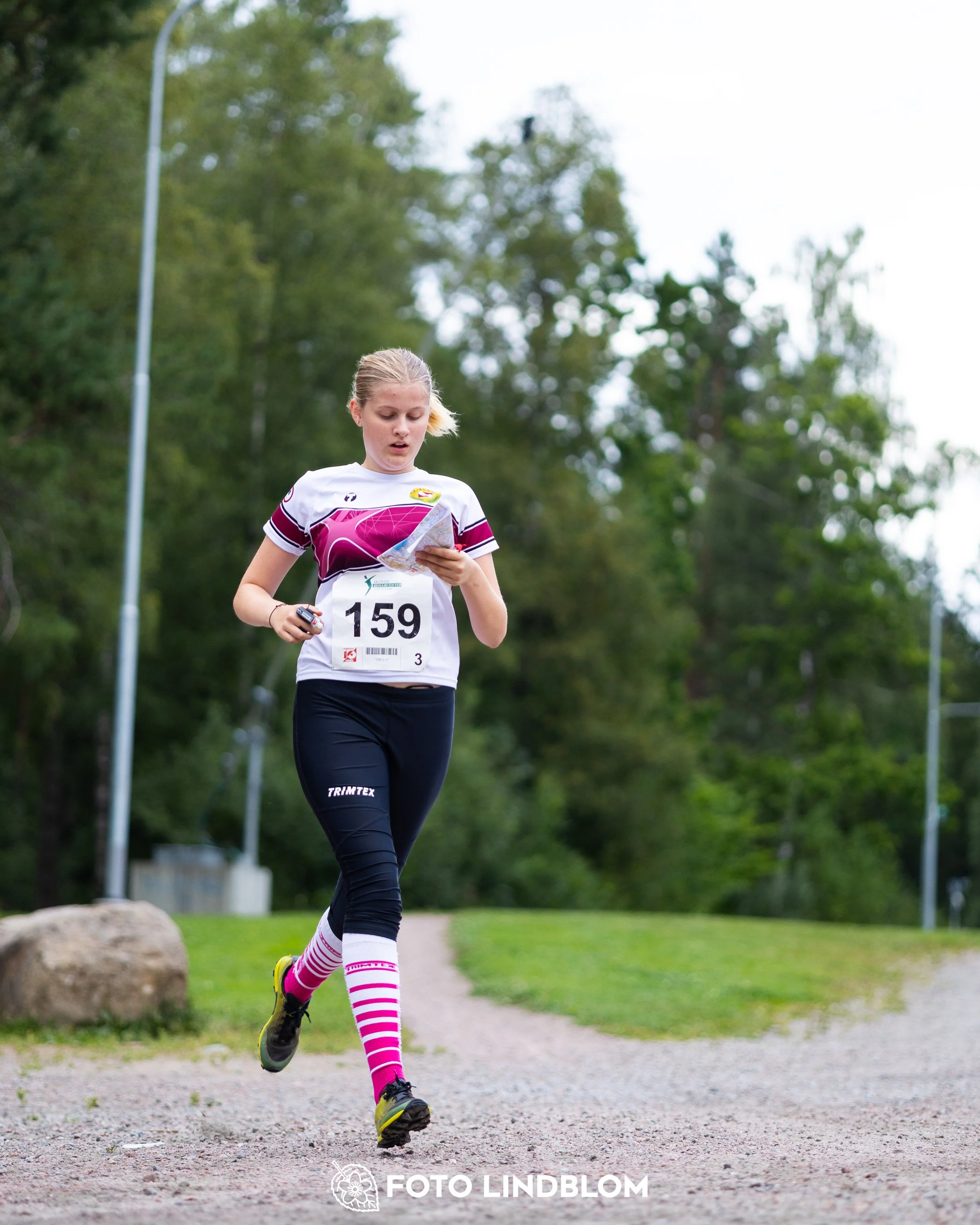 A picture from the youth 10 mila orienteering competition taken by Foto Lindblom