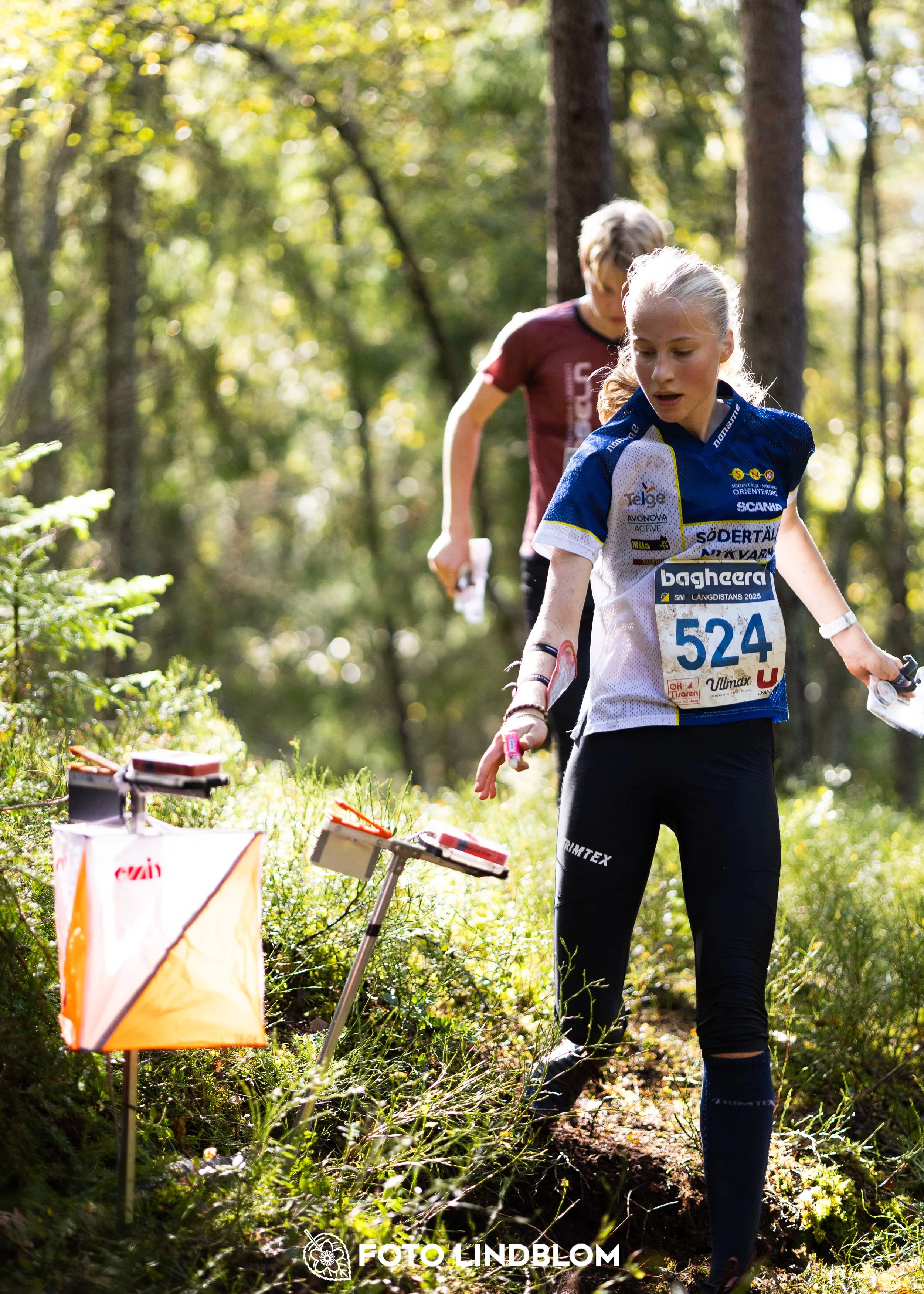 A picture from the Swedish national championship in long distance orienteering and Swedish league race taken by Foto Lindblom