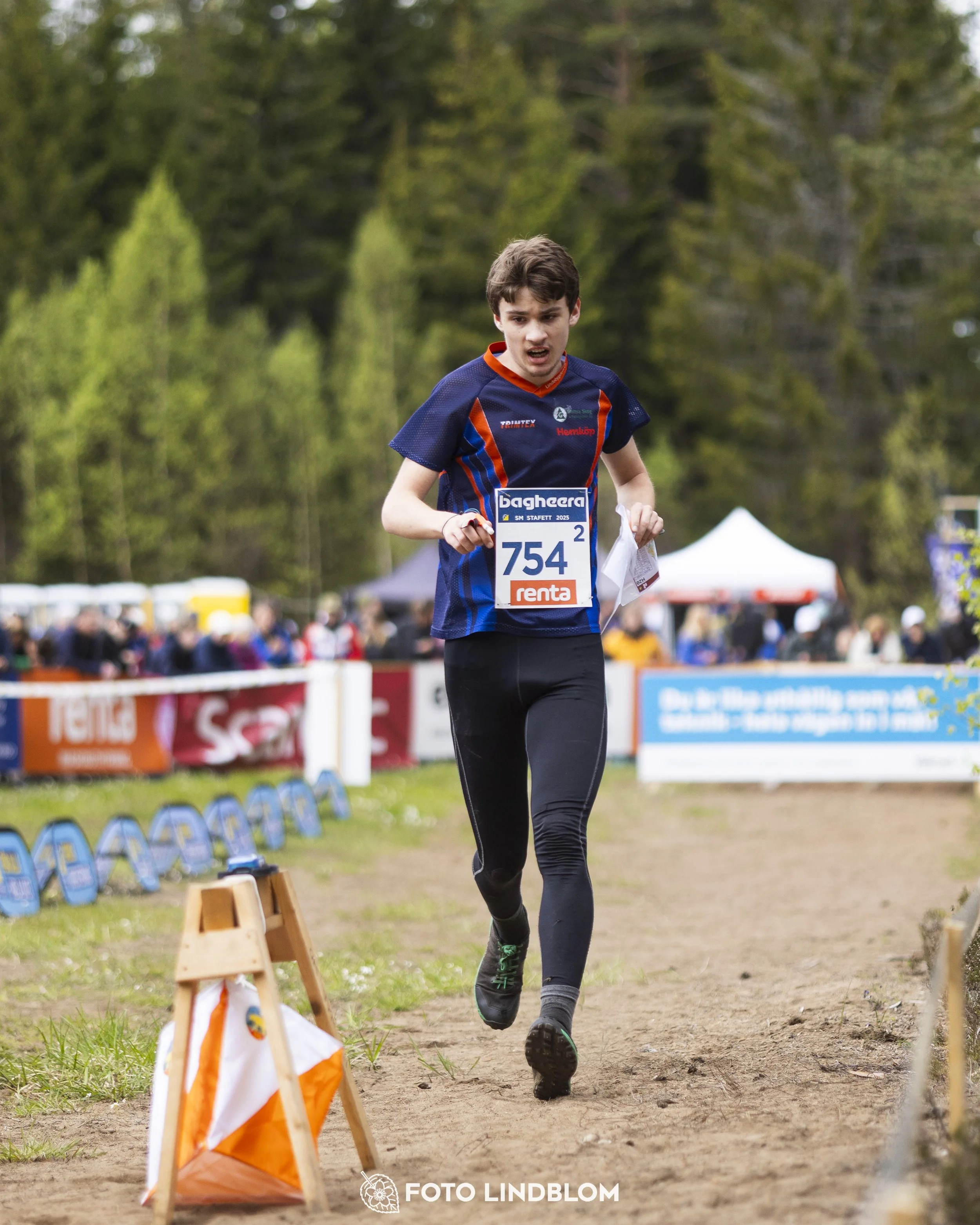 A picture from the Swedish national championship in relay orienteering