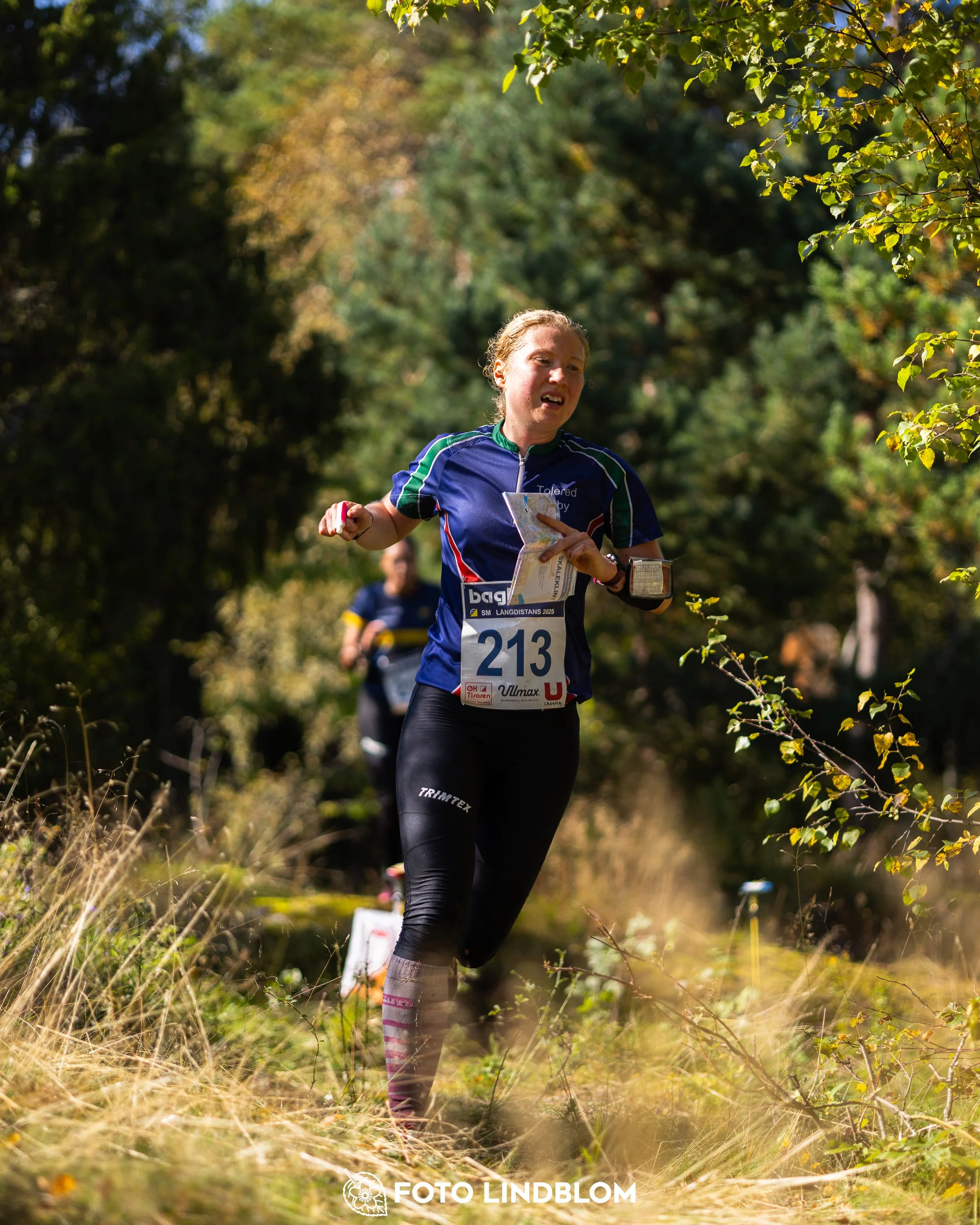 A picture from the Swedish national championship in long distance orienteering and Swedish league race taken by Foto Lindblom