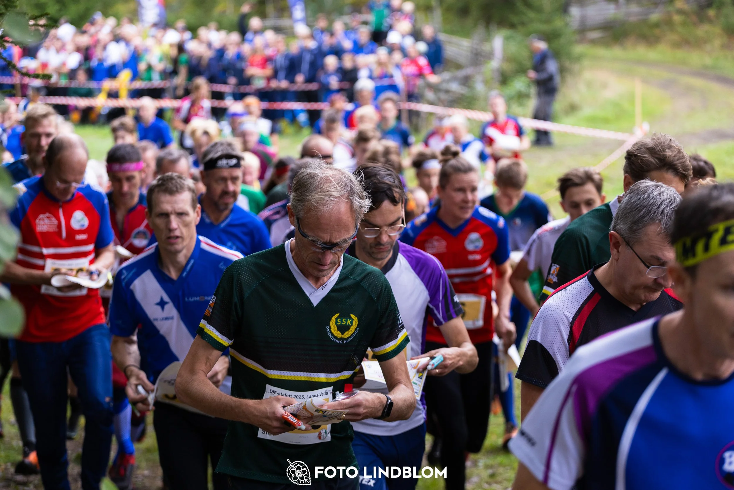 A picture from the Stockholm district championship in relay orienteering taken by Foto Lindblom