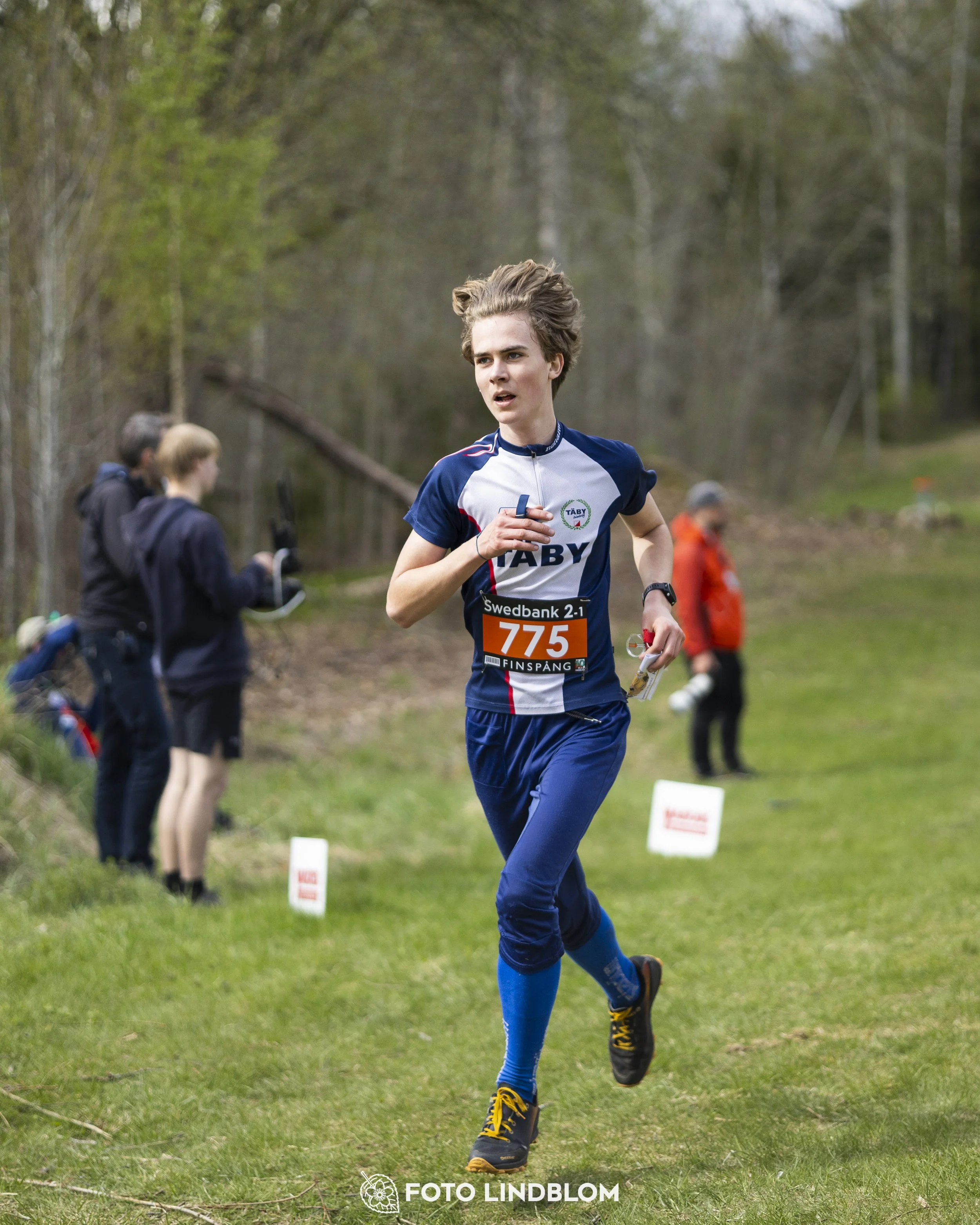 A picture from the youth relay at 10-Mila orienteering competition