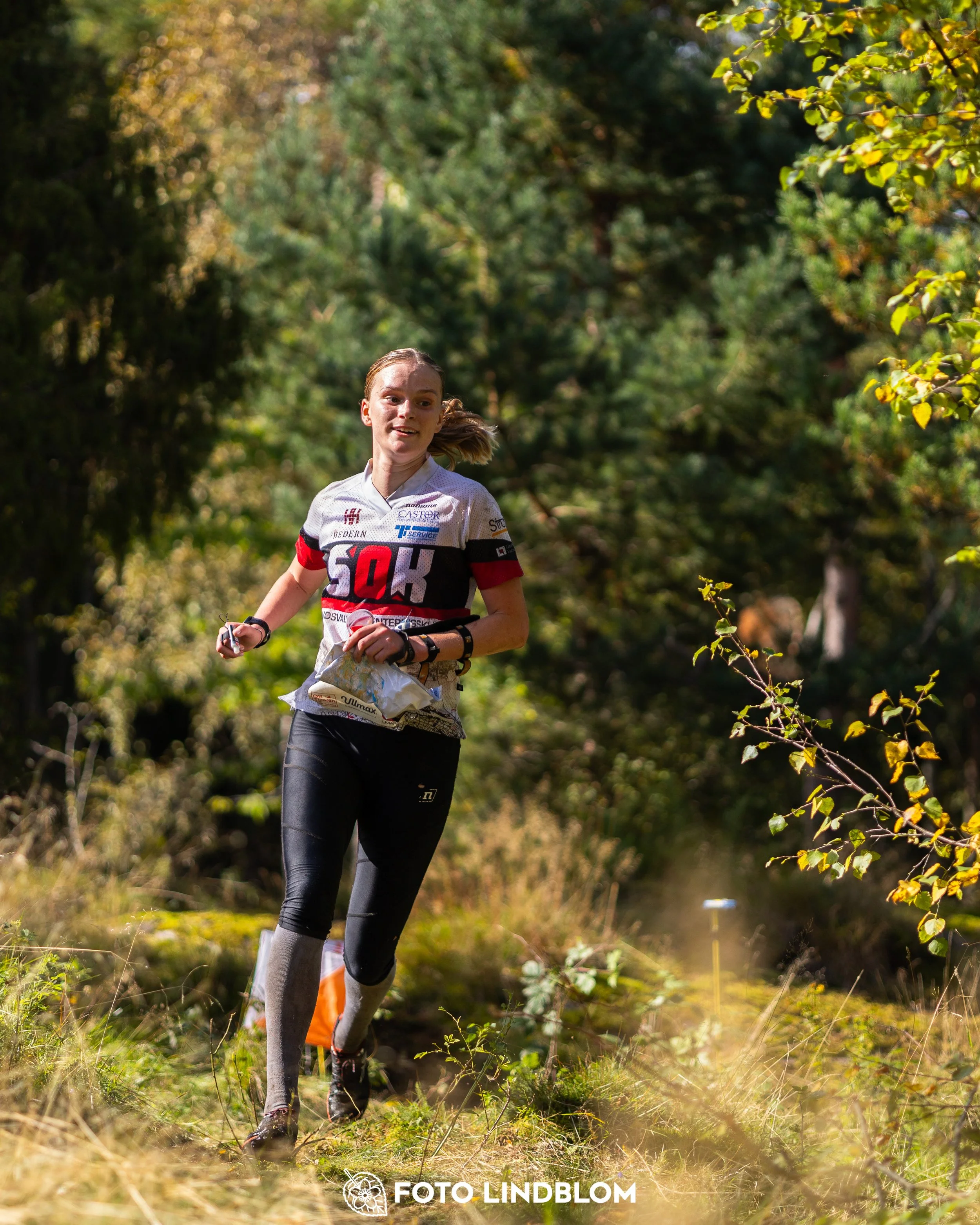 A picture from the Swedish national championship in long distance orienteering and Swedish league race taken by Foto Lindblom