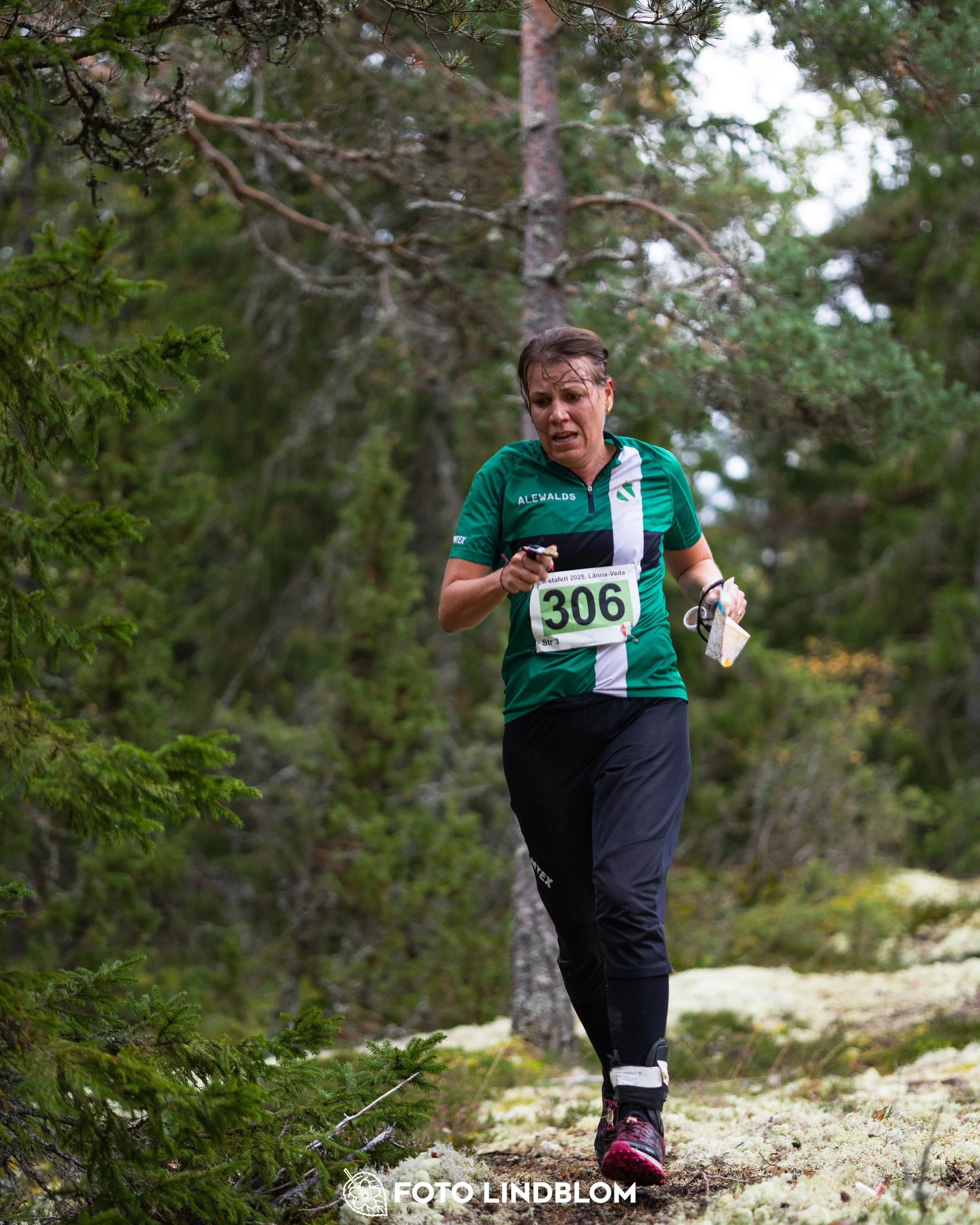 A picture from the Stockholm district championship in relay orienteering taken by Foto Lindblom