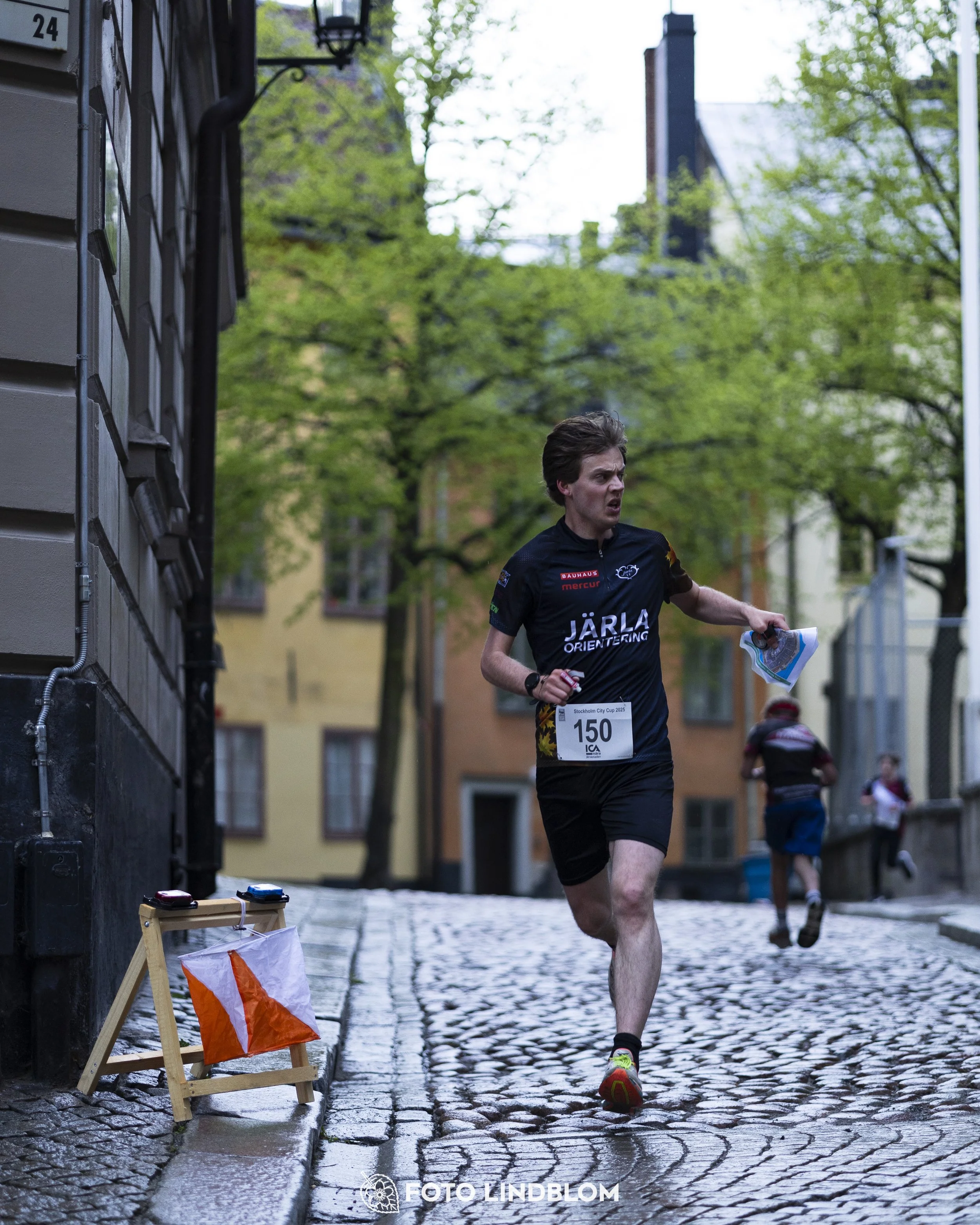 A picture from the first stage of the Stockholm City Cup sprint orienteering competition in "gamla stan" which is the old part of Stockholm