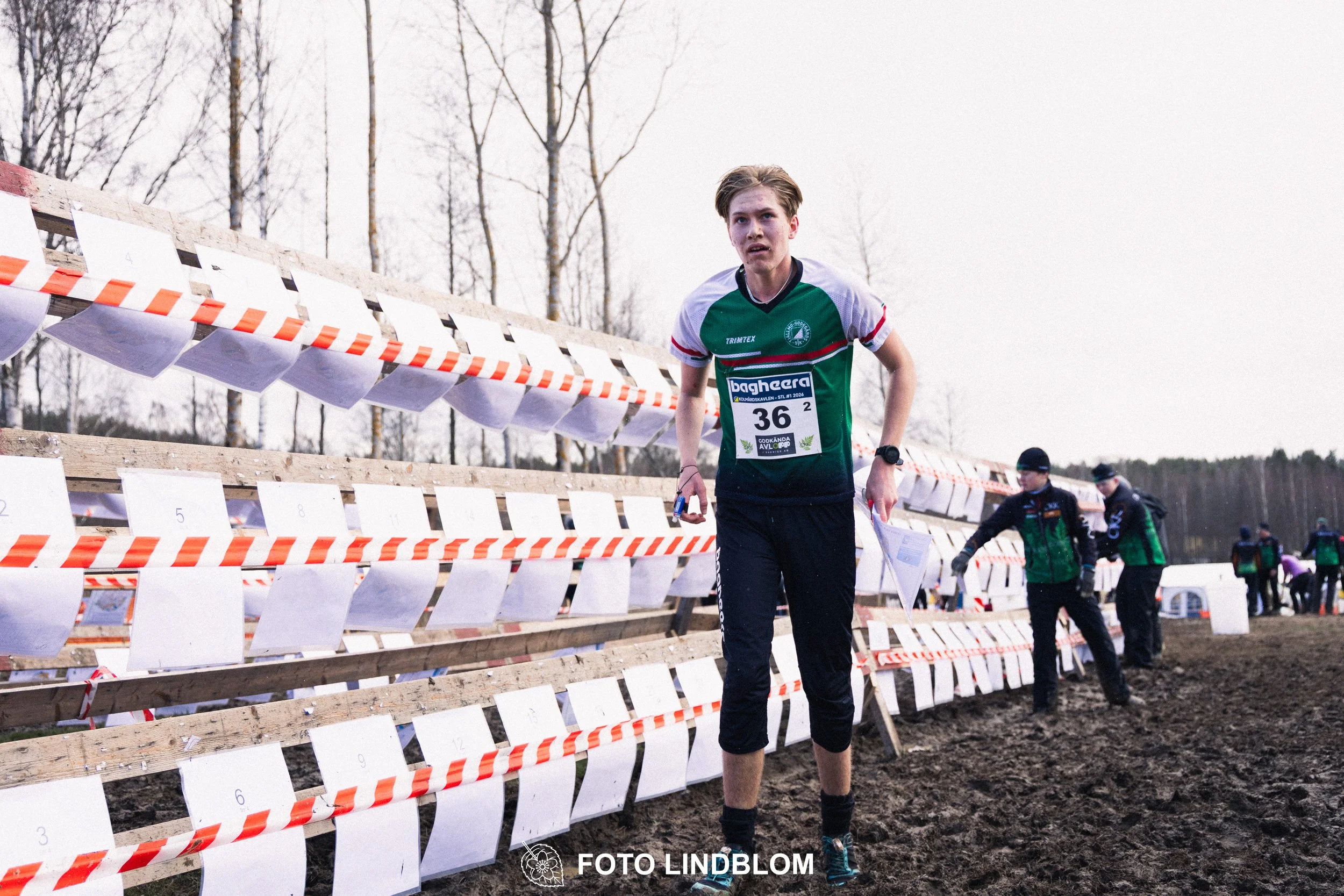 A moment from the relay orienteering event Kolmårdskavlen in spring 2026, captured by Foto Lindblom.