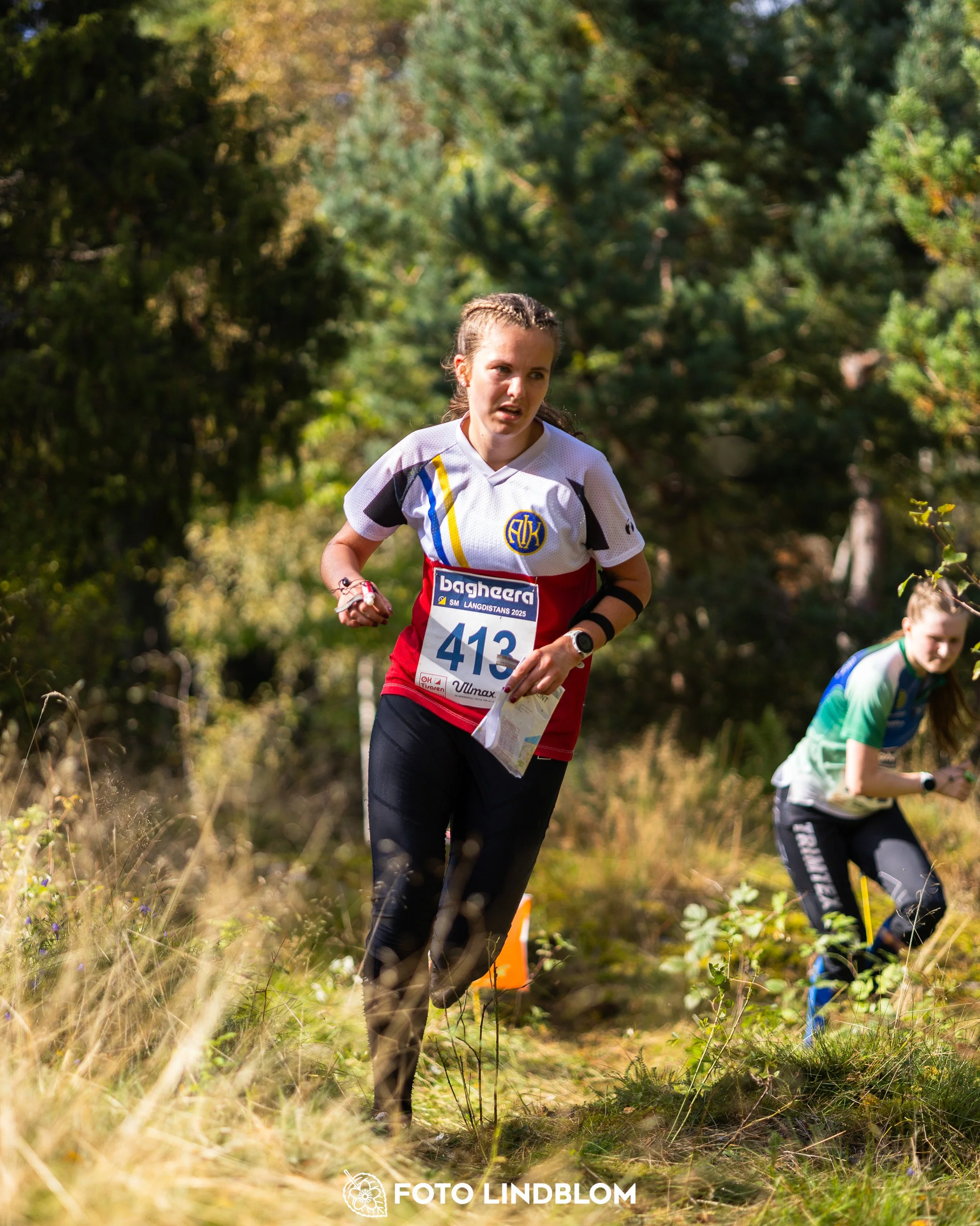 A picture from the Swedish national championship in long distance orienteering and Swedish league race taken by Foto Lindblom