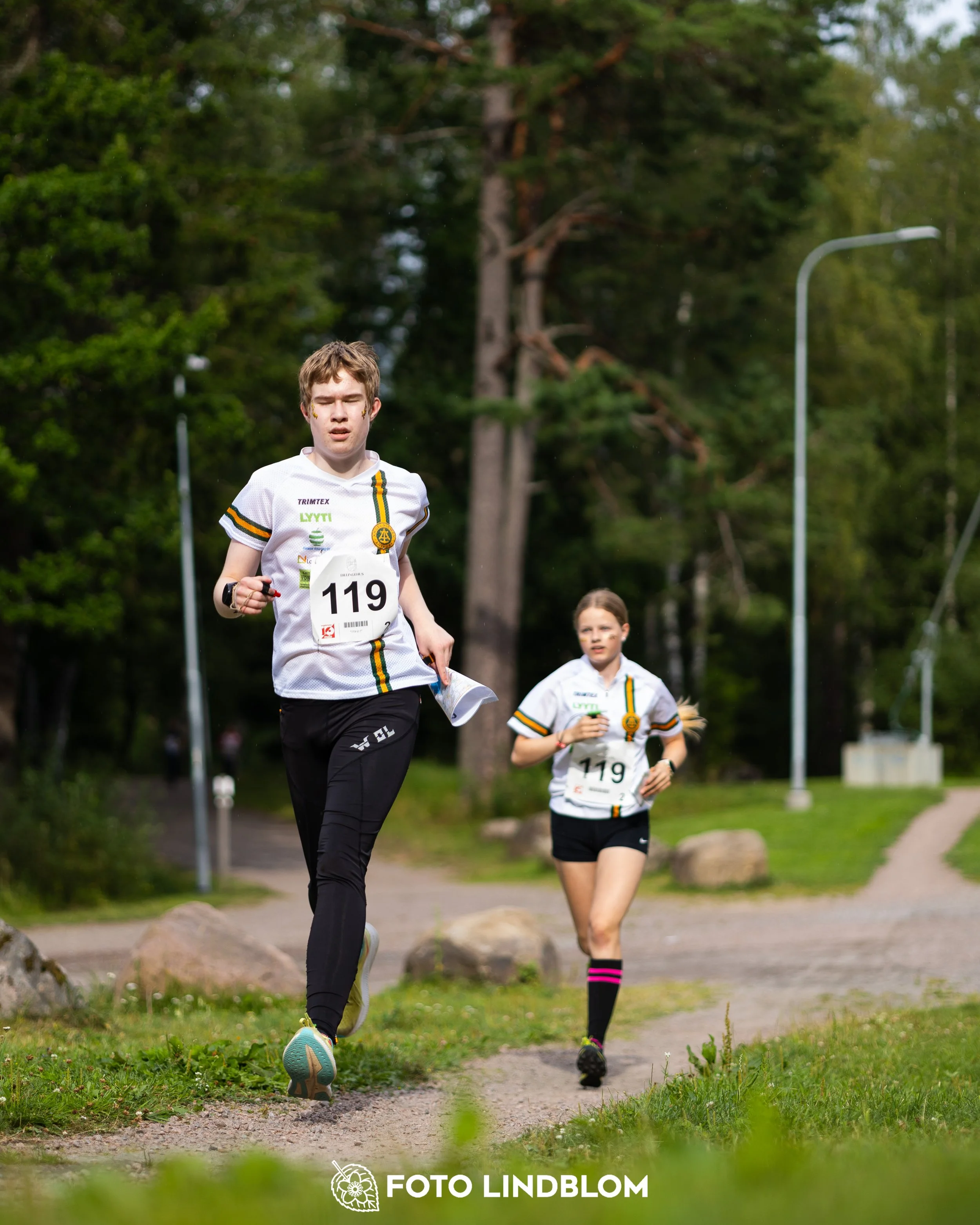 A picture from the youth 10 mila orienteering competition taken by Foto Lindblom