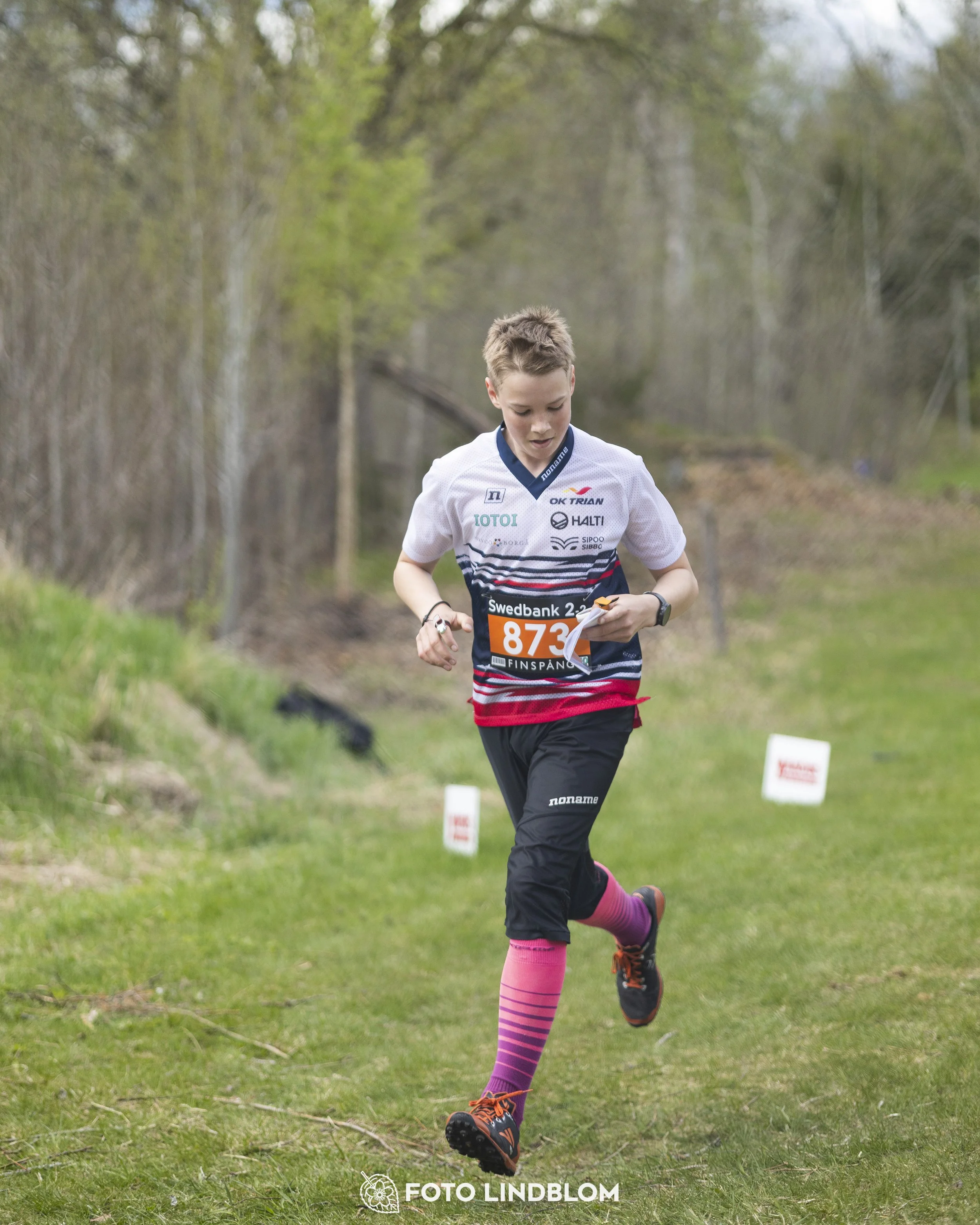 A picture from the youth relay at 10-Mila orienteering competition