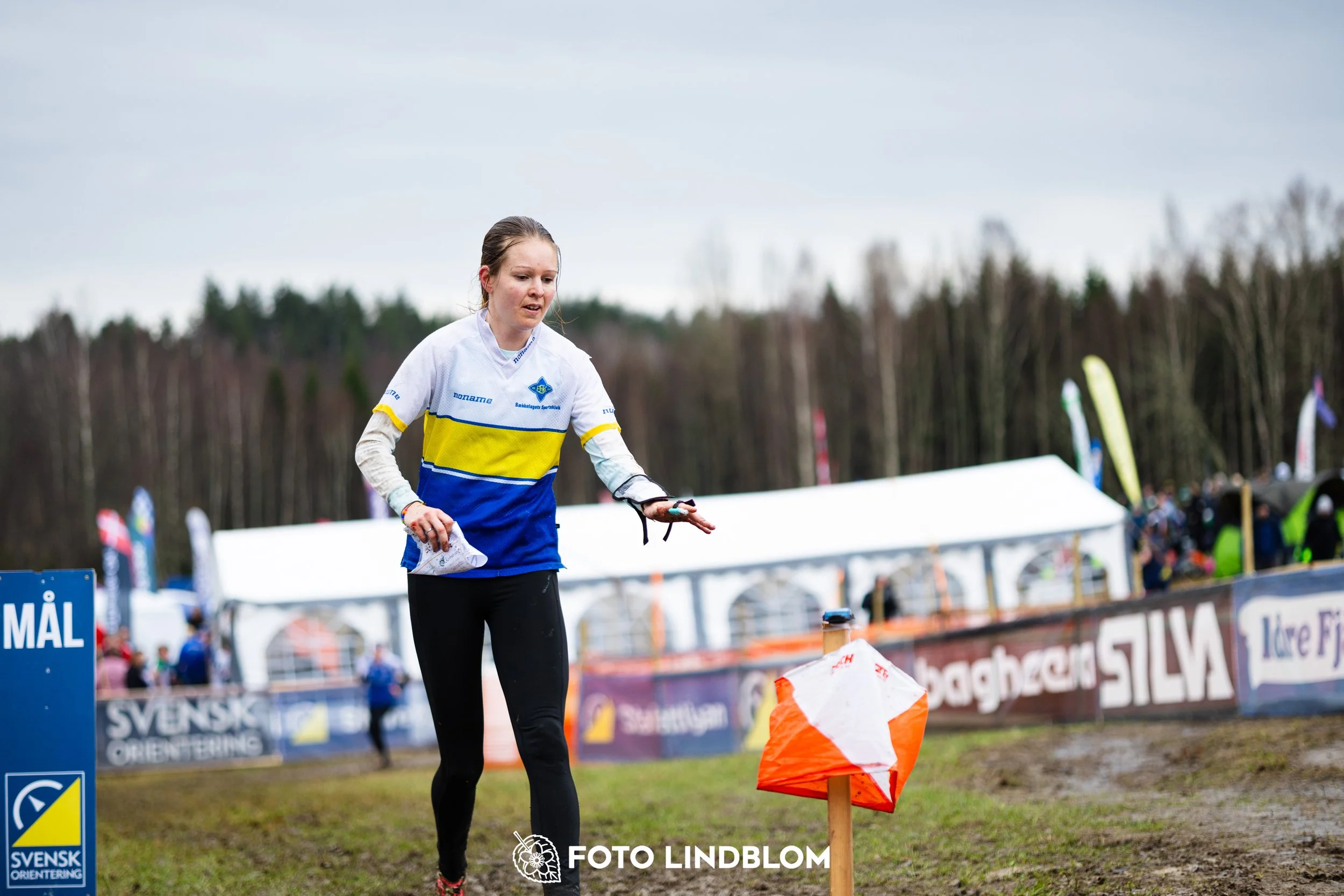 A photo from a middle distance orienteering event in Kolmården during the Swedish League 2026, captured by Foto Lindblom.