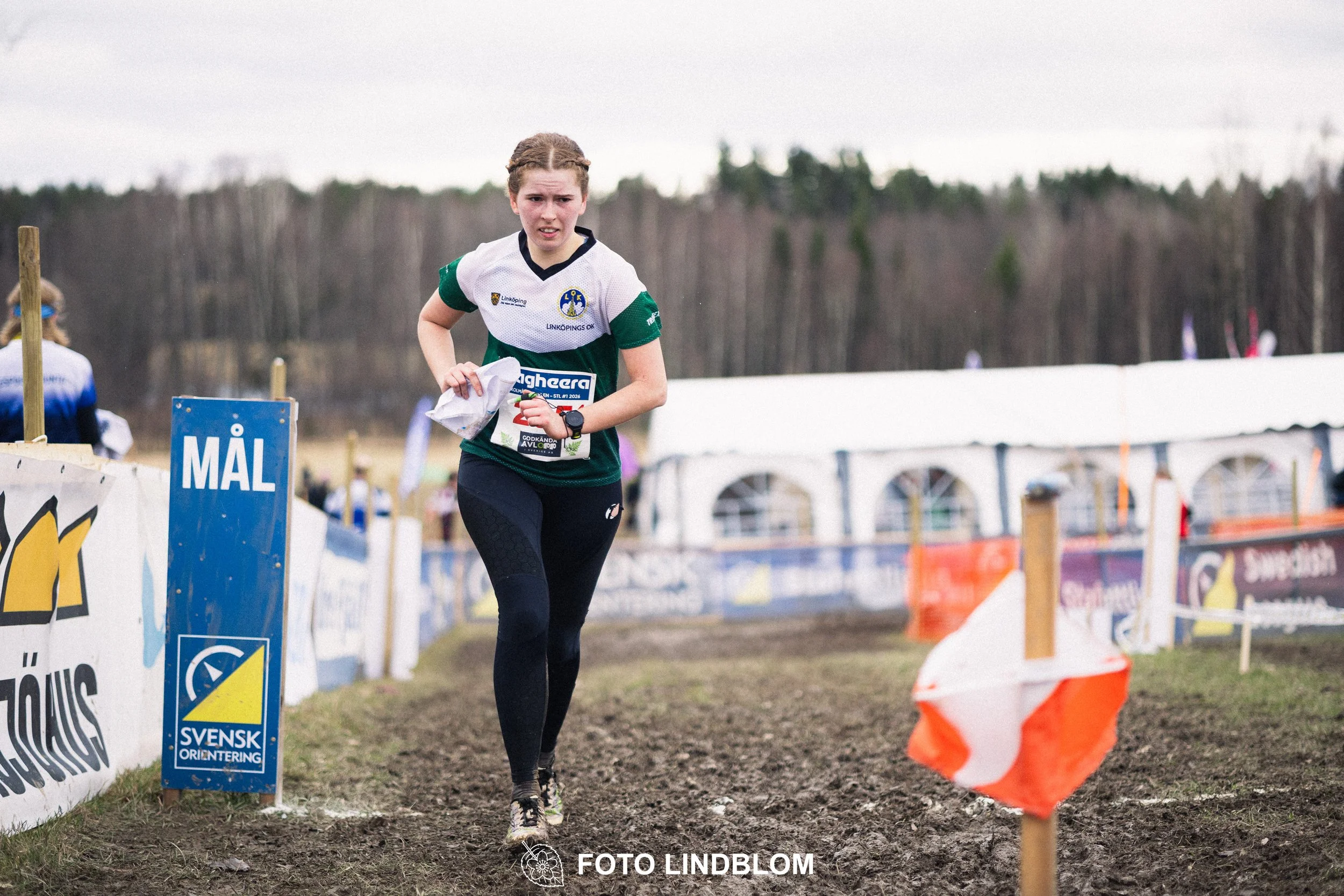 A moment from the relay orienteering event Kolmårdskavlen in spring 2026, captured by Foto Lindblom.
