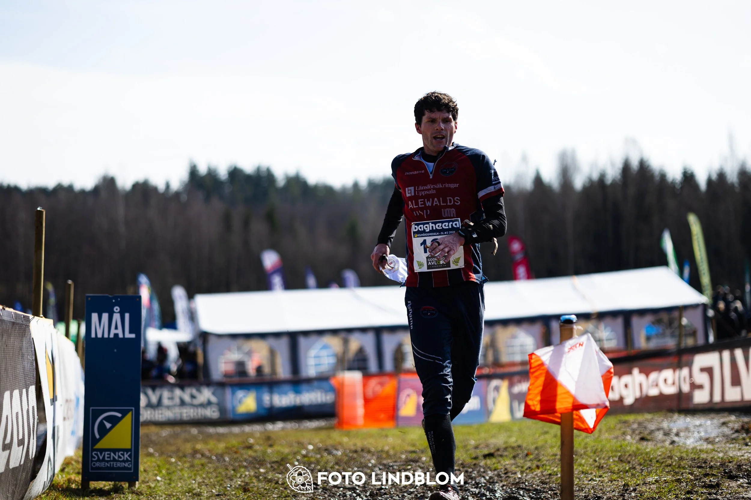A photo from a middle distance orienteering event in Kolmården during the Swedish League 2026, captured by Foto Lindblom.