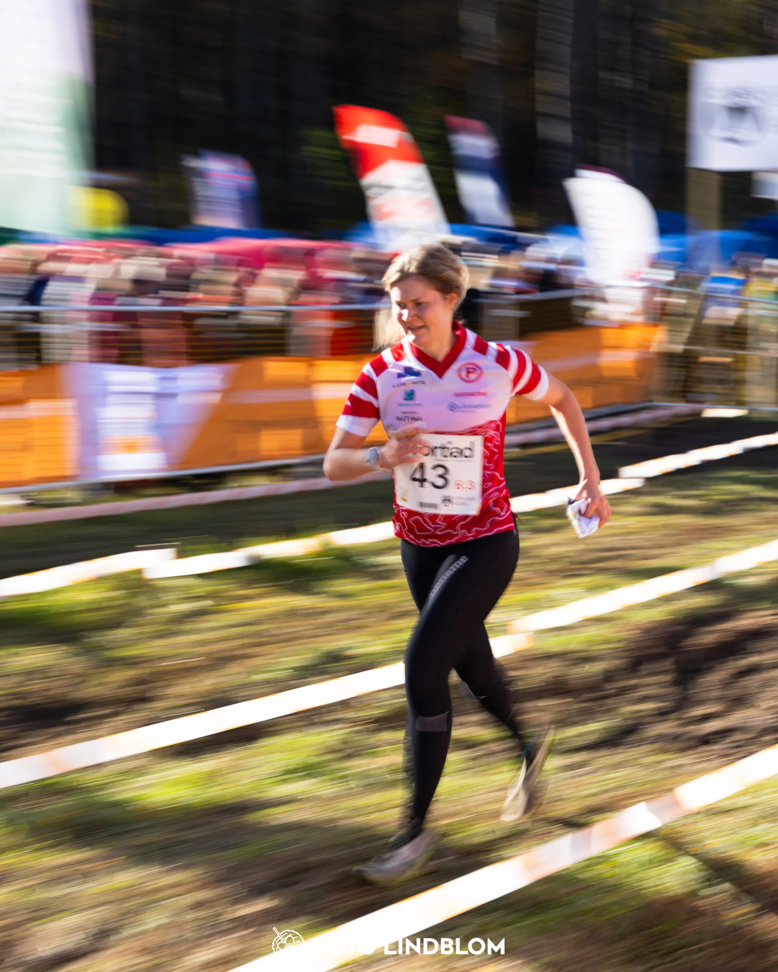 A picture from the 25-Manna orienteering event taken by Foto Lindblom