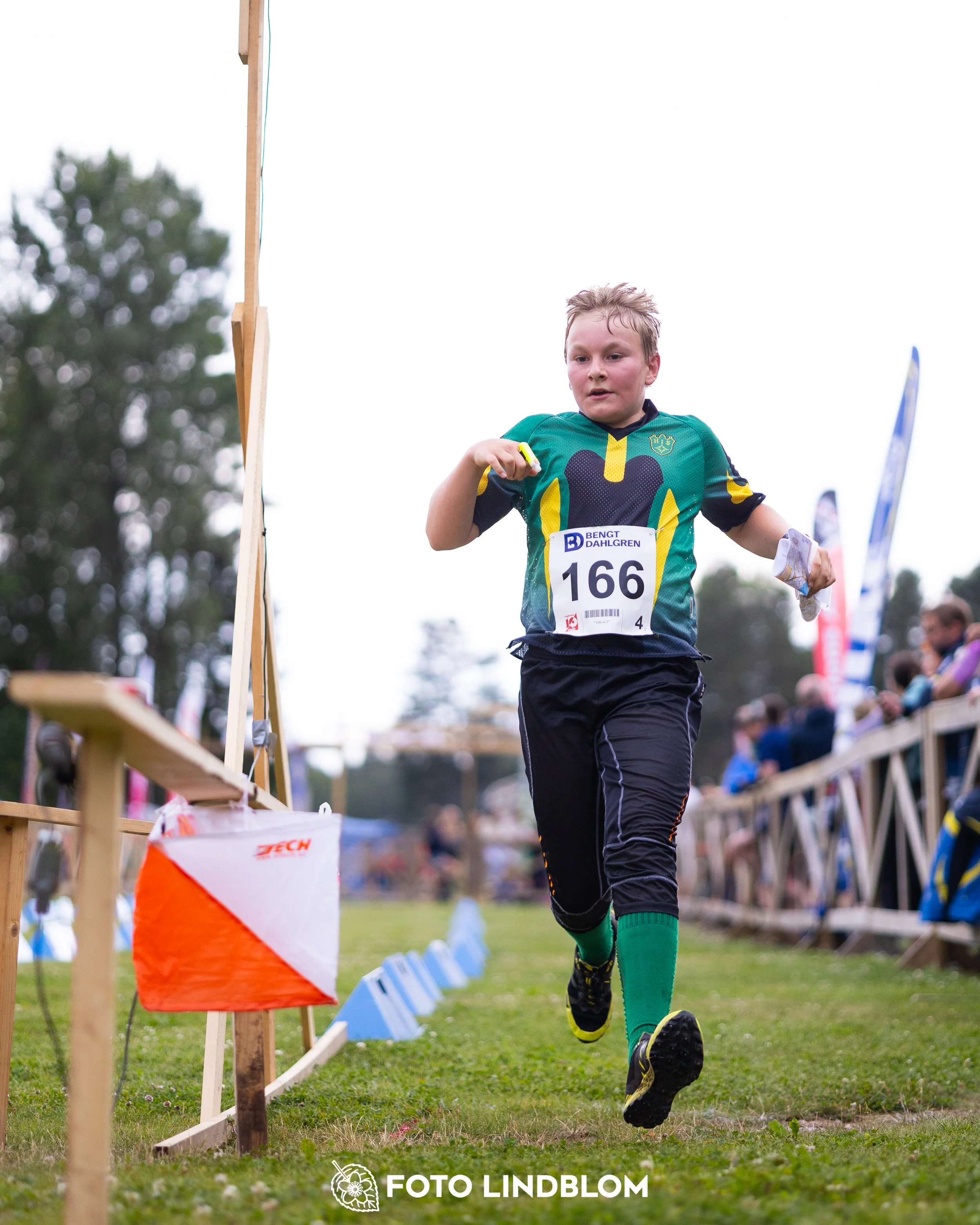A picture from the youth 10 mila orienteering competition taken by Foto Lindblom