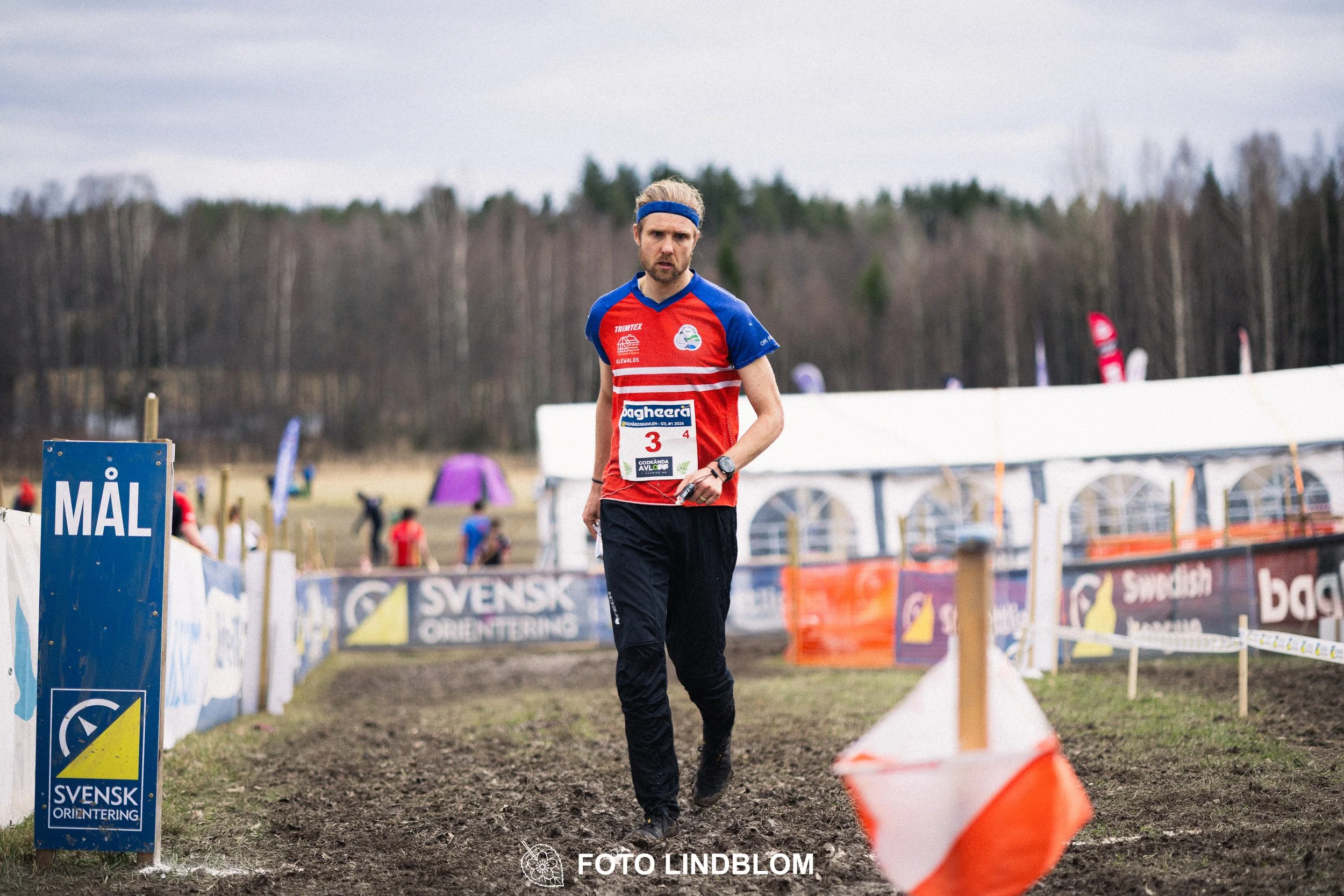 A moment from Kolmårdskavlen, part of the Swedish relay league 2026, showing Gustav Bergman, captured by Foto Lindblom.