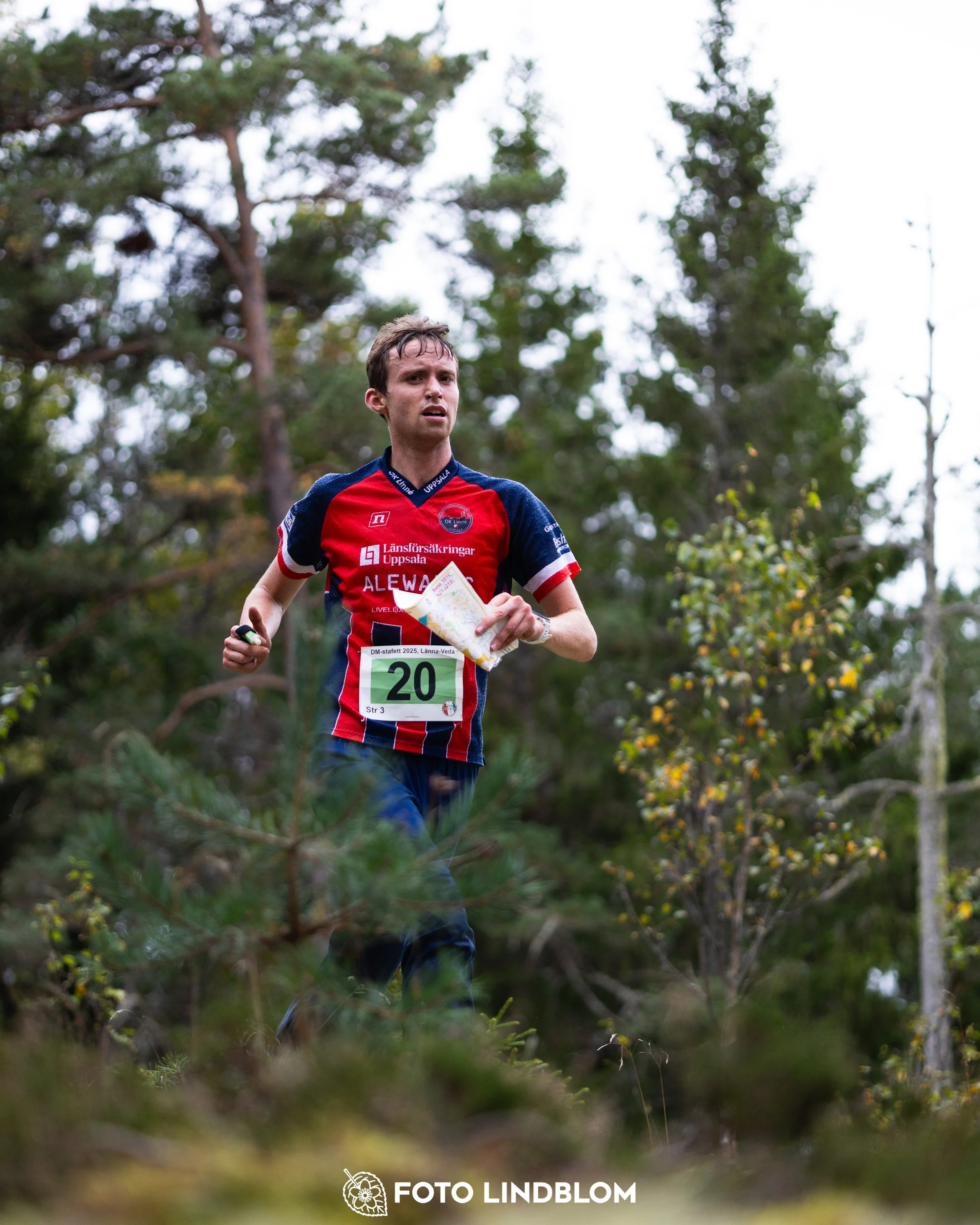 A picture from the Stockholm district championship in relay orienteering taken by Foto Lindblom