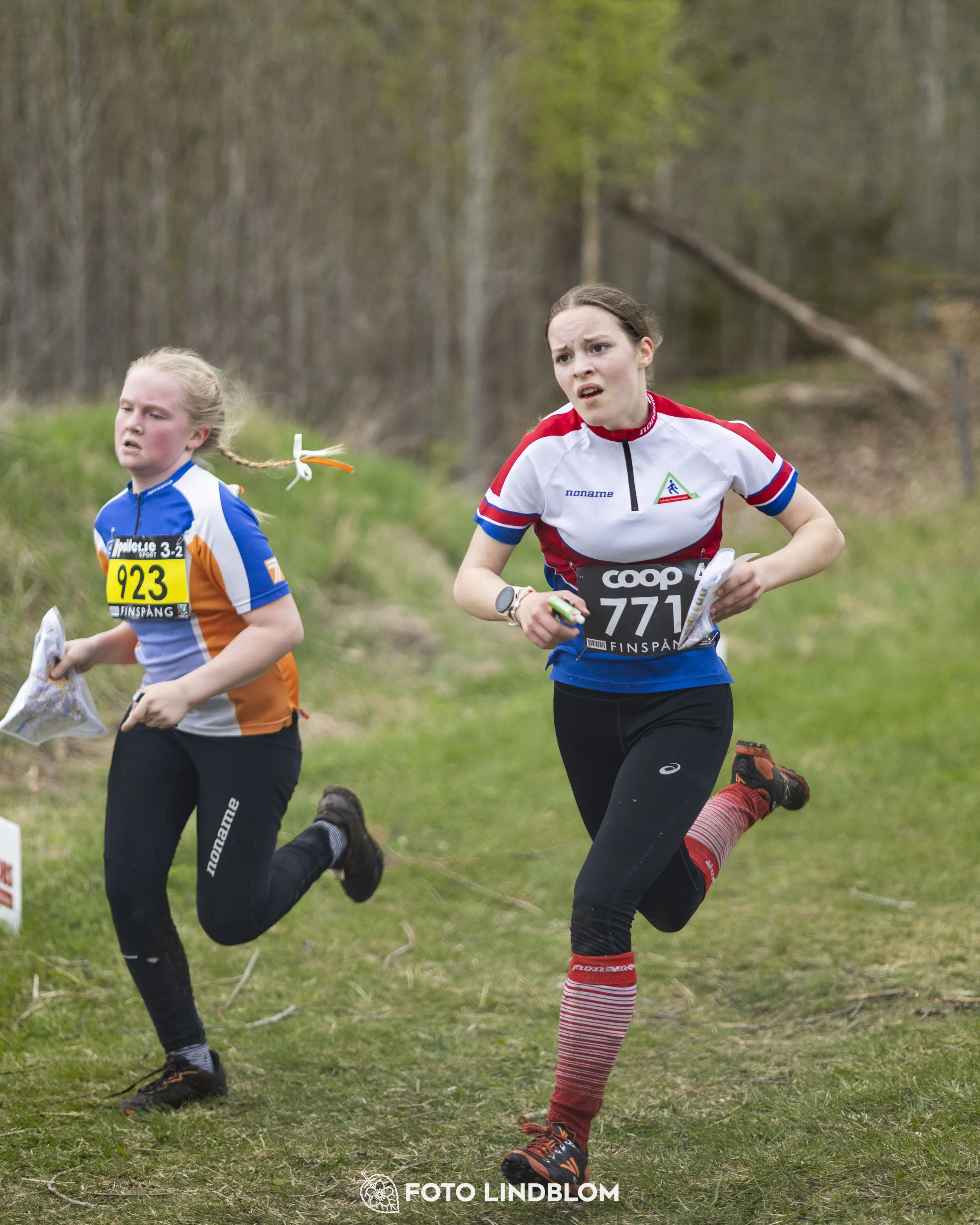 A picture from the youth relay at 10-Mila orienteering competition