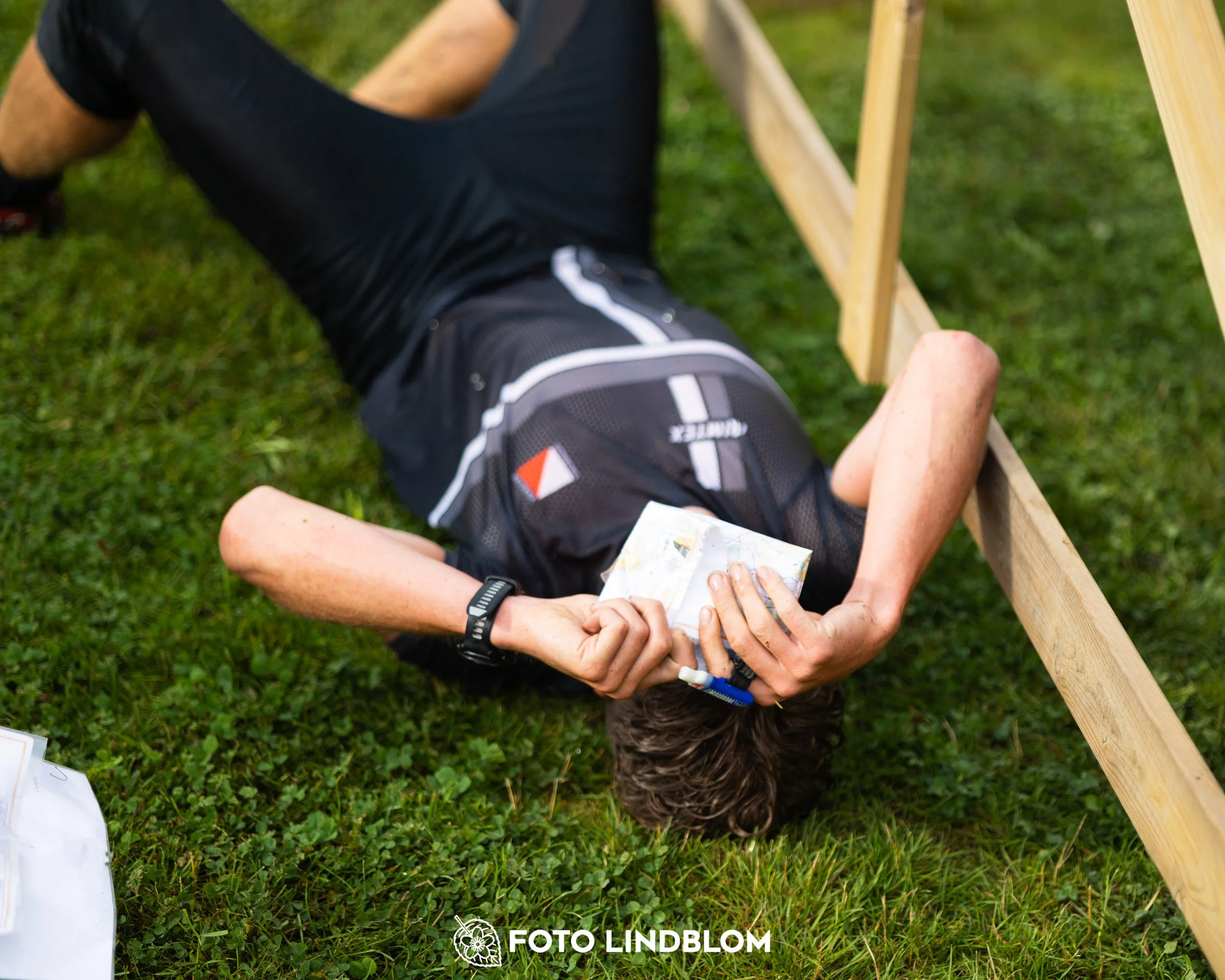 A picture from the youth 10 mila orienteering competition taken by Foto Lindblom