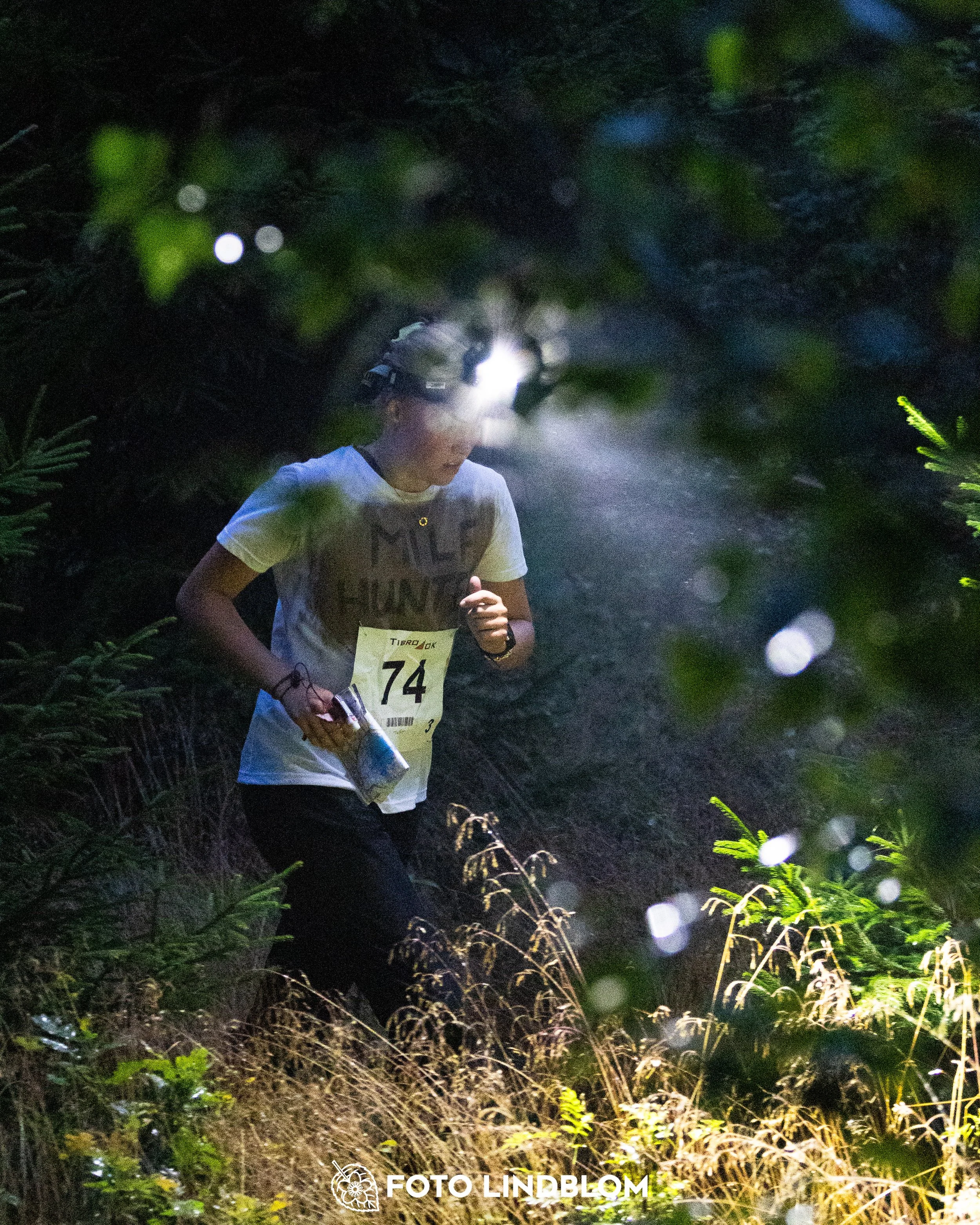 A picture from the youth 10 mila orienteering competition taken by Foto Lindblom