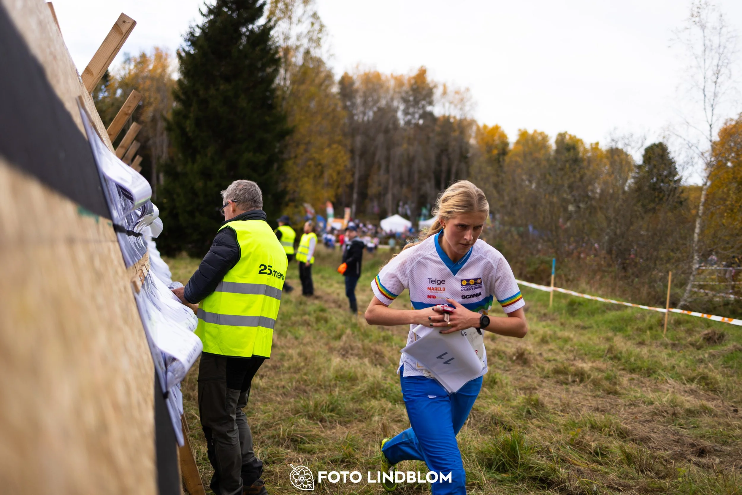A picture from the 25-Manna orienteering event taken by Foto Lindblom