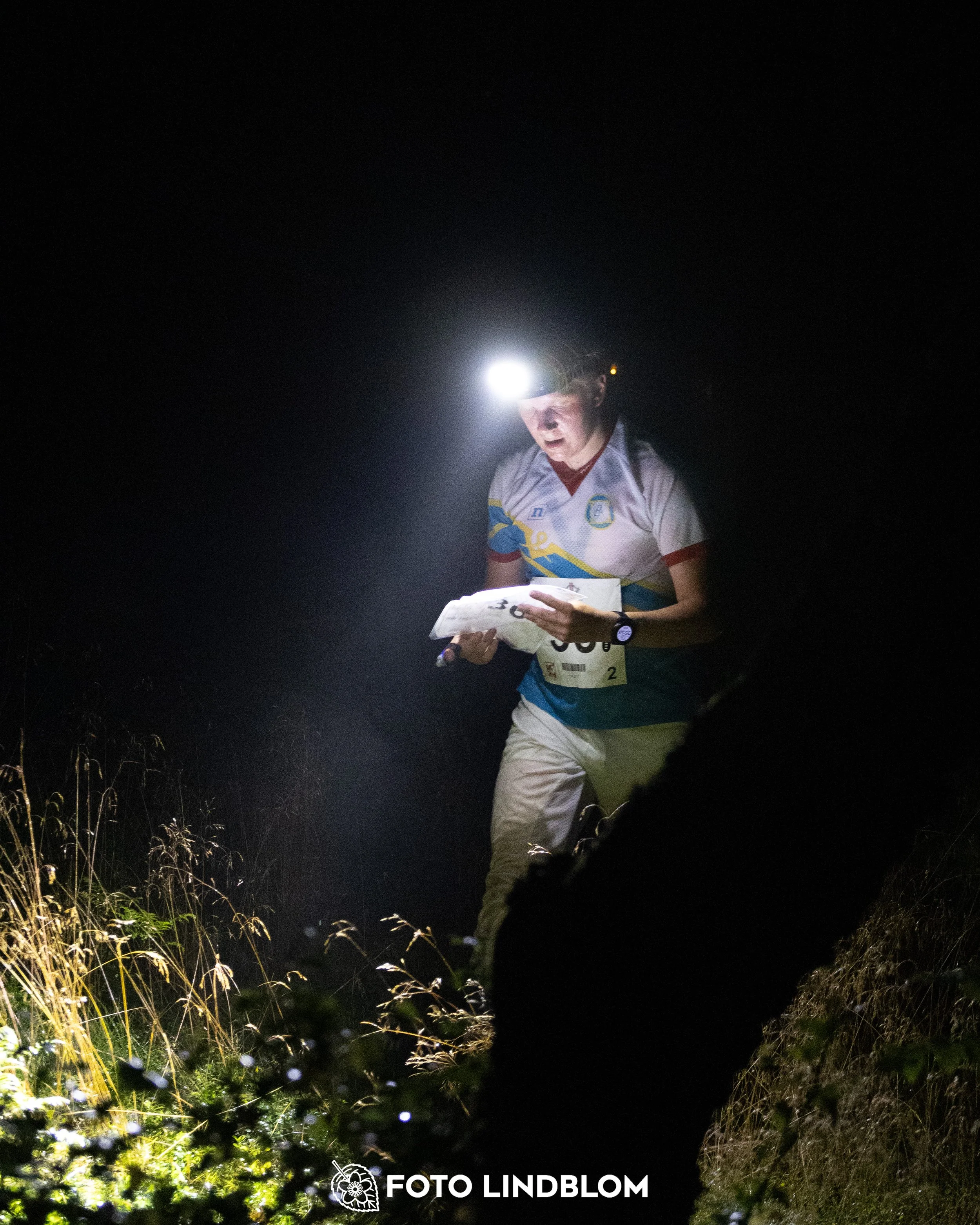 A picture from the youth 10 mila orienteering competition taken by Foto Lindblom