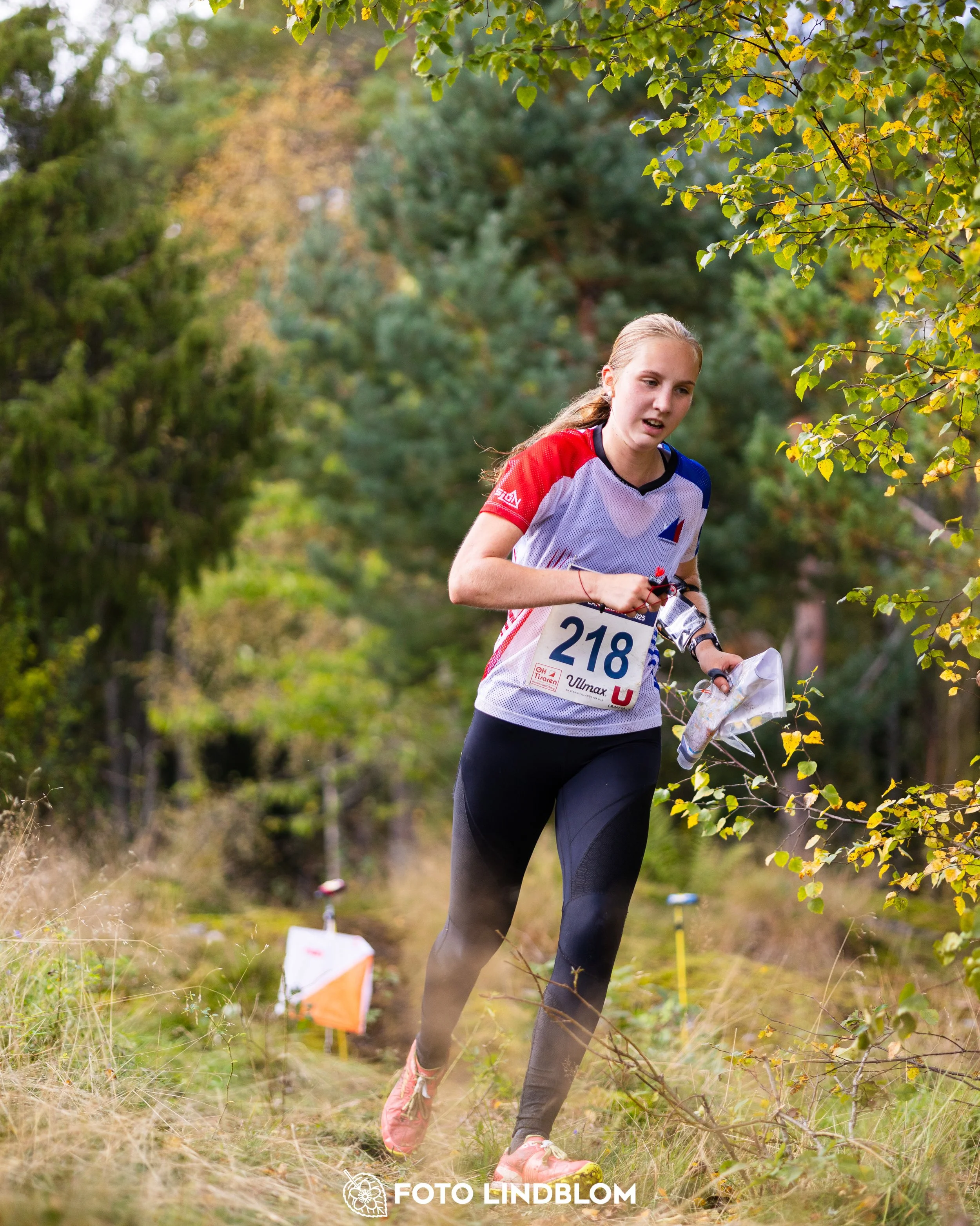 A picture from the Swedish national championship in long distance orienteering and Swedish league race taken by Foto Lindblom
