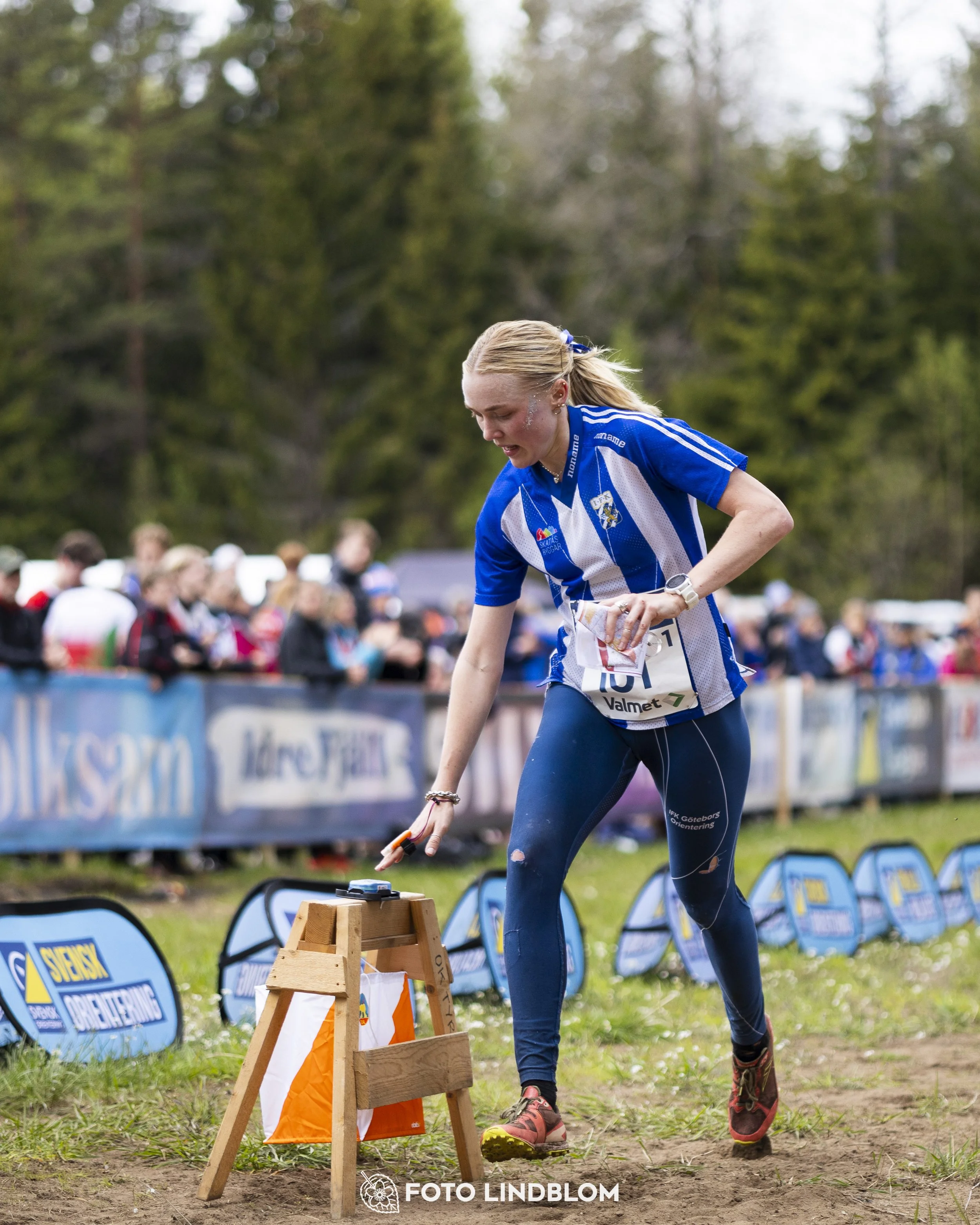 A picture from the Swedish national championship in relay orienteering