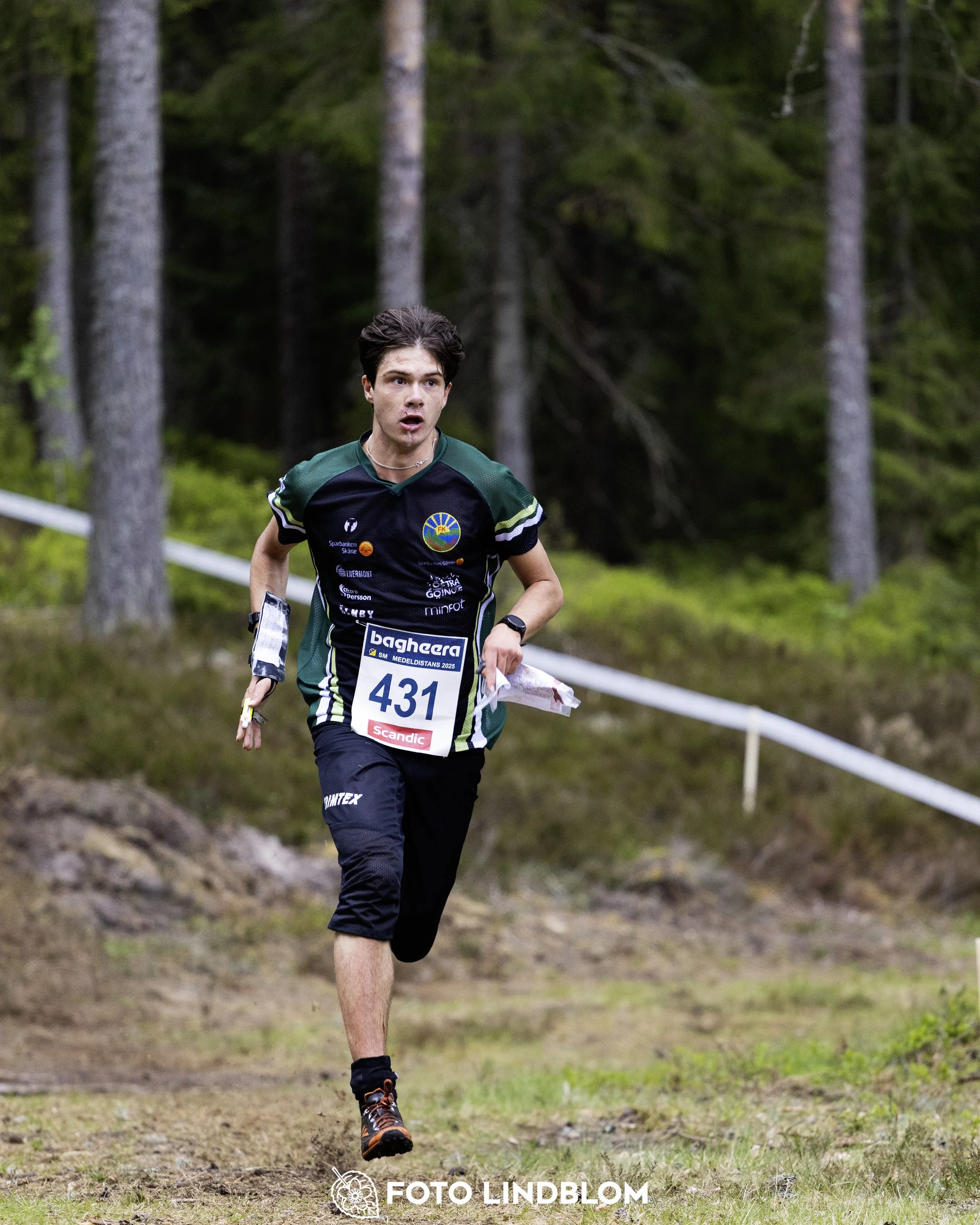 A picture from the Swedish national championship in middle distance orienteering and Swedish league race