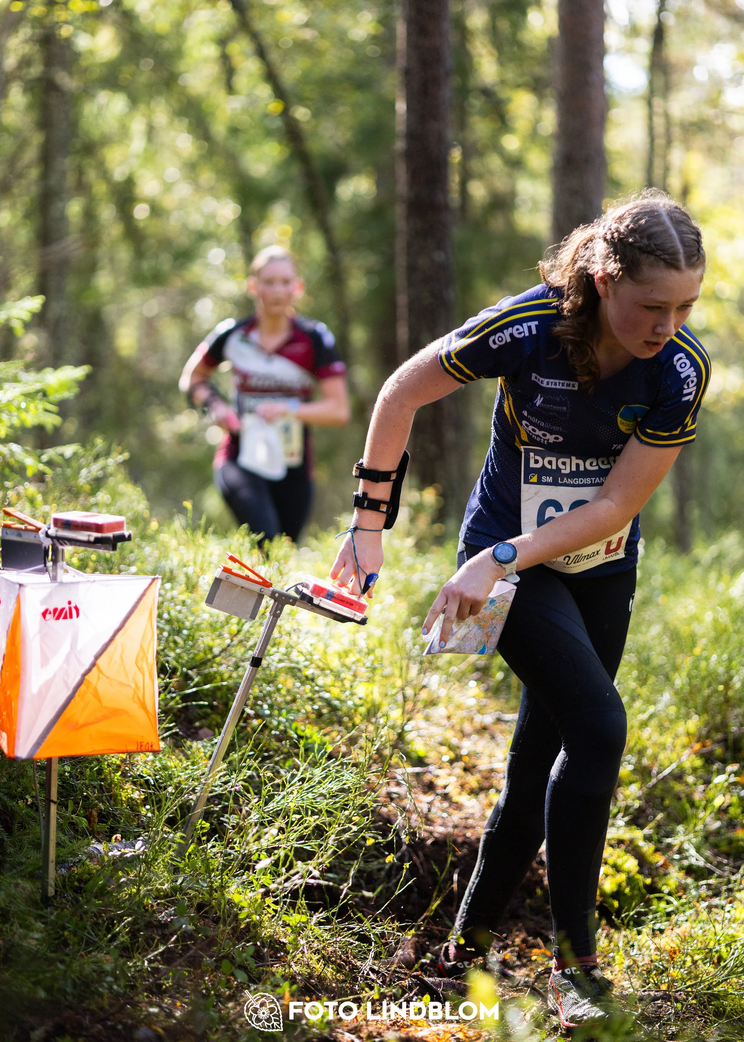 A picture from the Swedish national championship in long distance orienteering and Swedish league race taken by Foto Lindblom