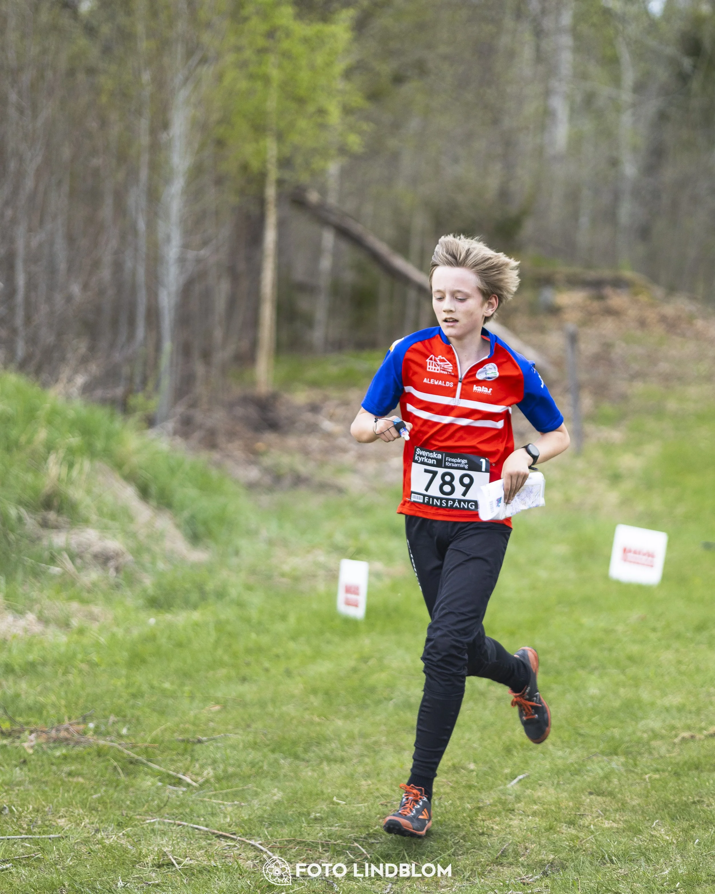 A picture from the youth relay at 10-Mila orienteering competition