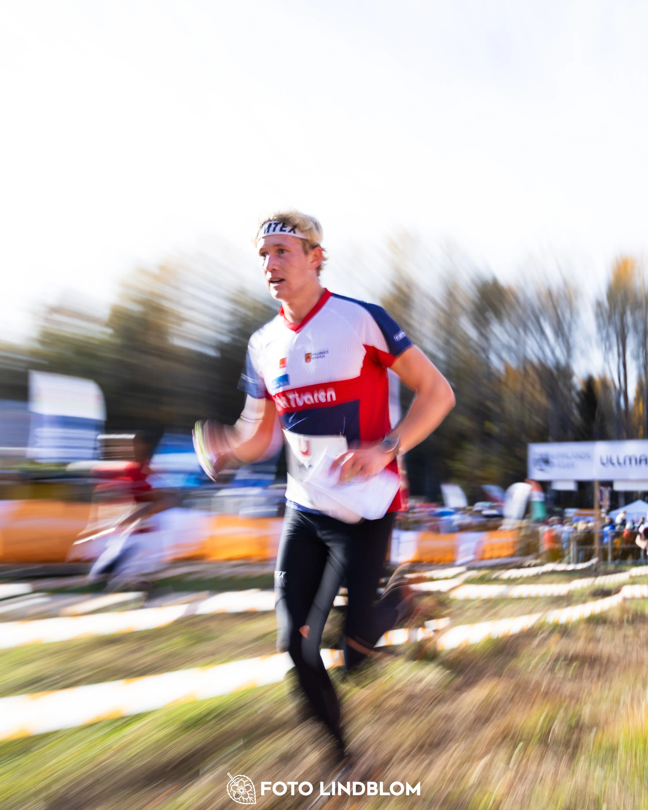 A picture from the 25-Manna orienteering event taken by Foto Lindblom