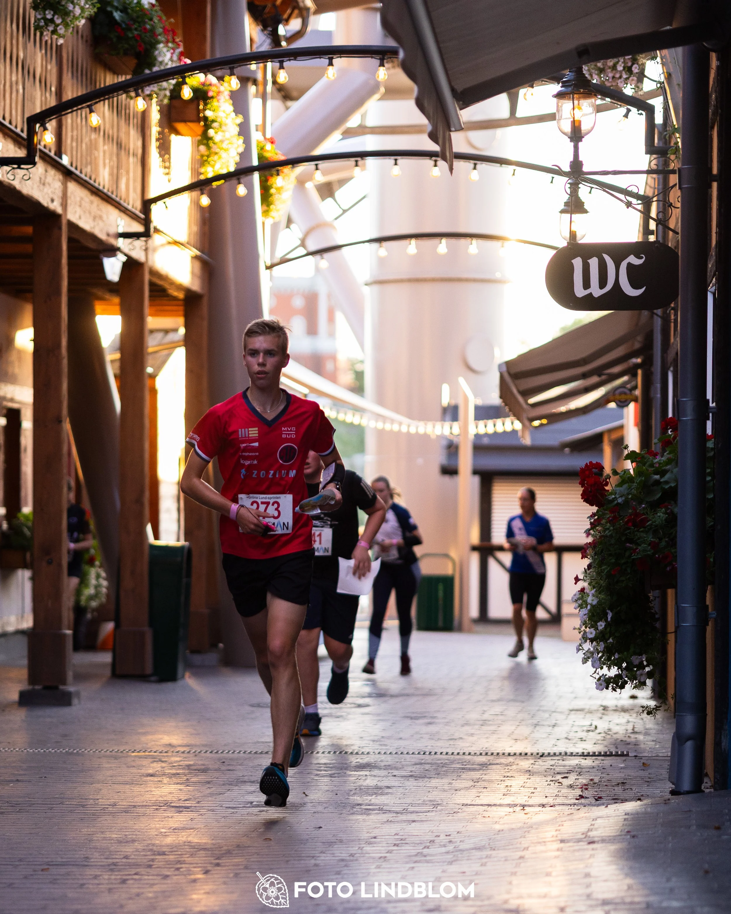 A picture from the orienteering event called Gröna Lund Sprinten taken by Foto Lindblom