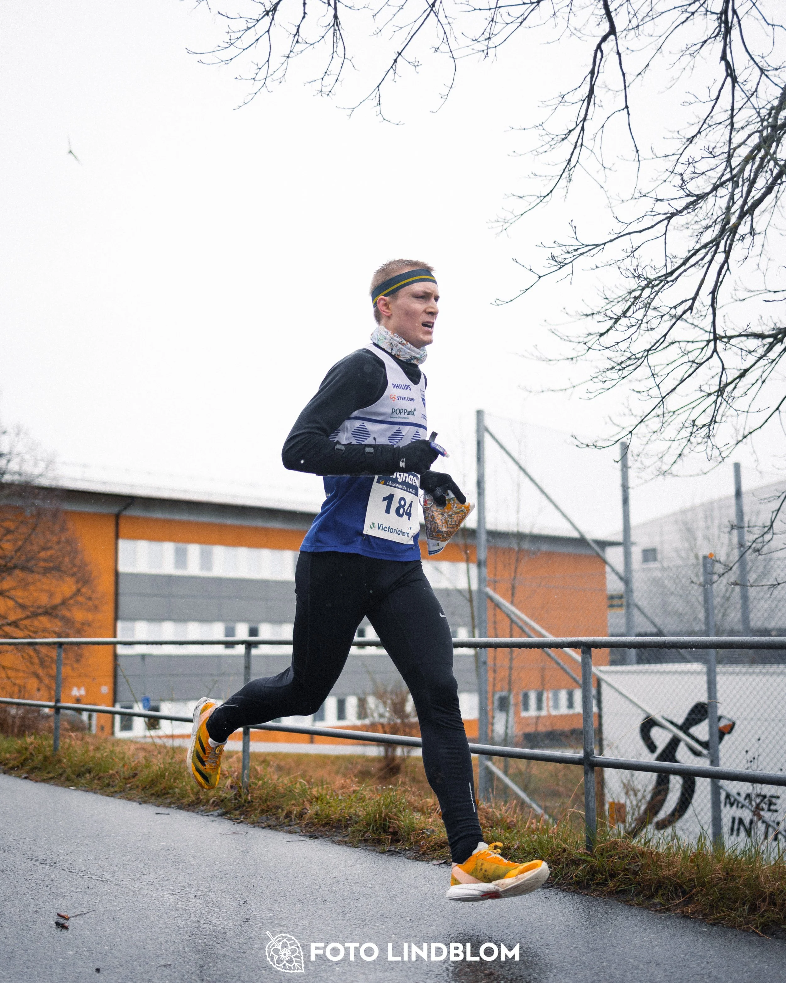 A photo from the Swedish League orienteering competition in spring 2026 in Stockholm, captured by Foto Lindblom.