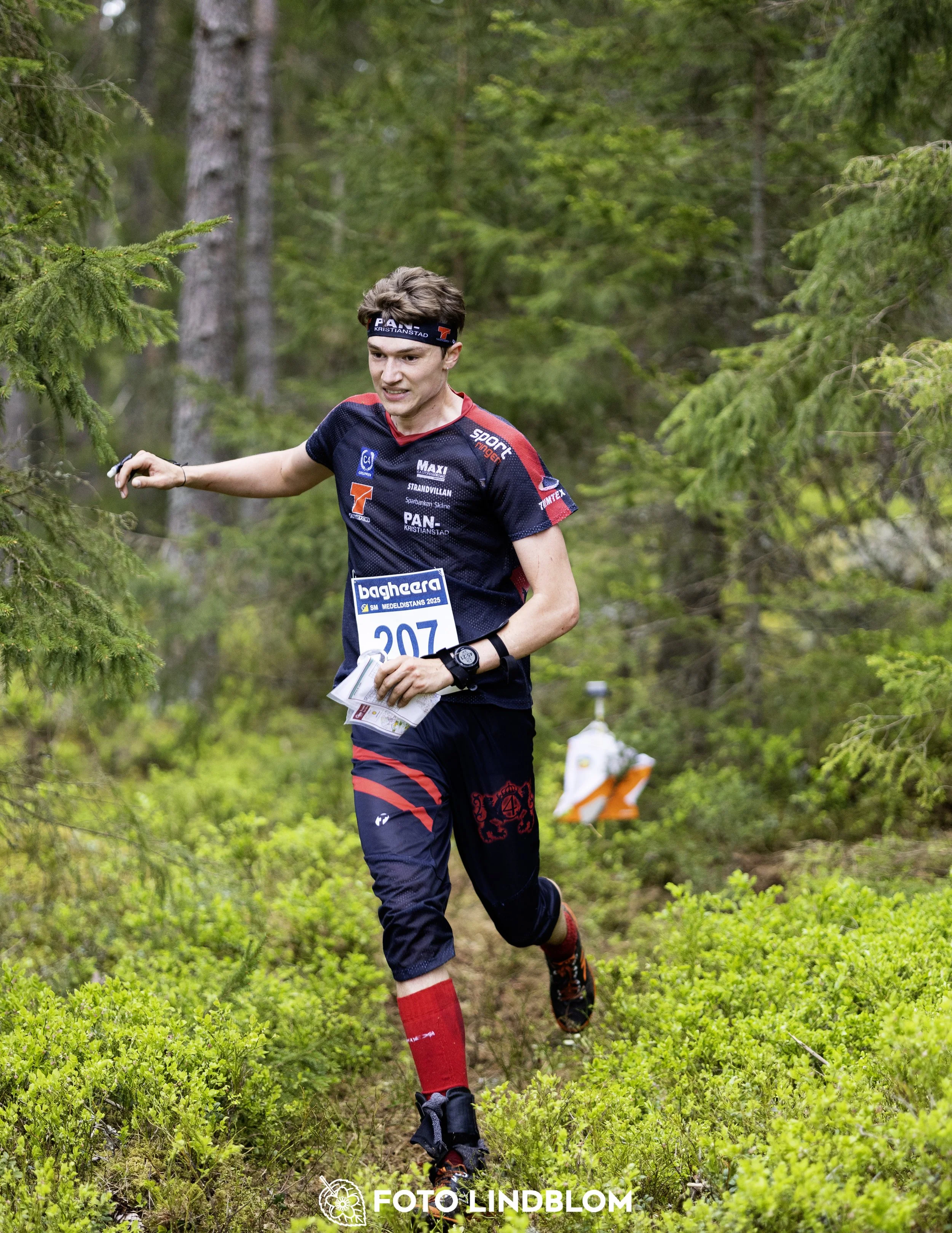 A picture from the Swedish national championship in middle distance orienteering and Swedish league race