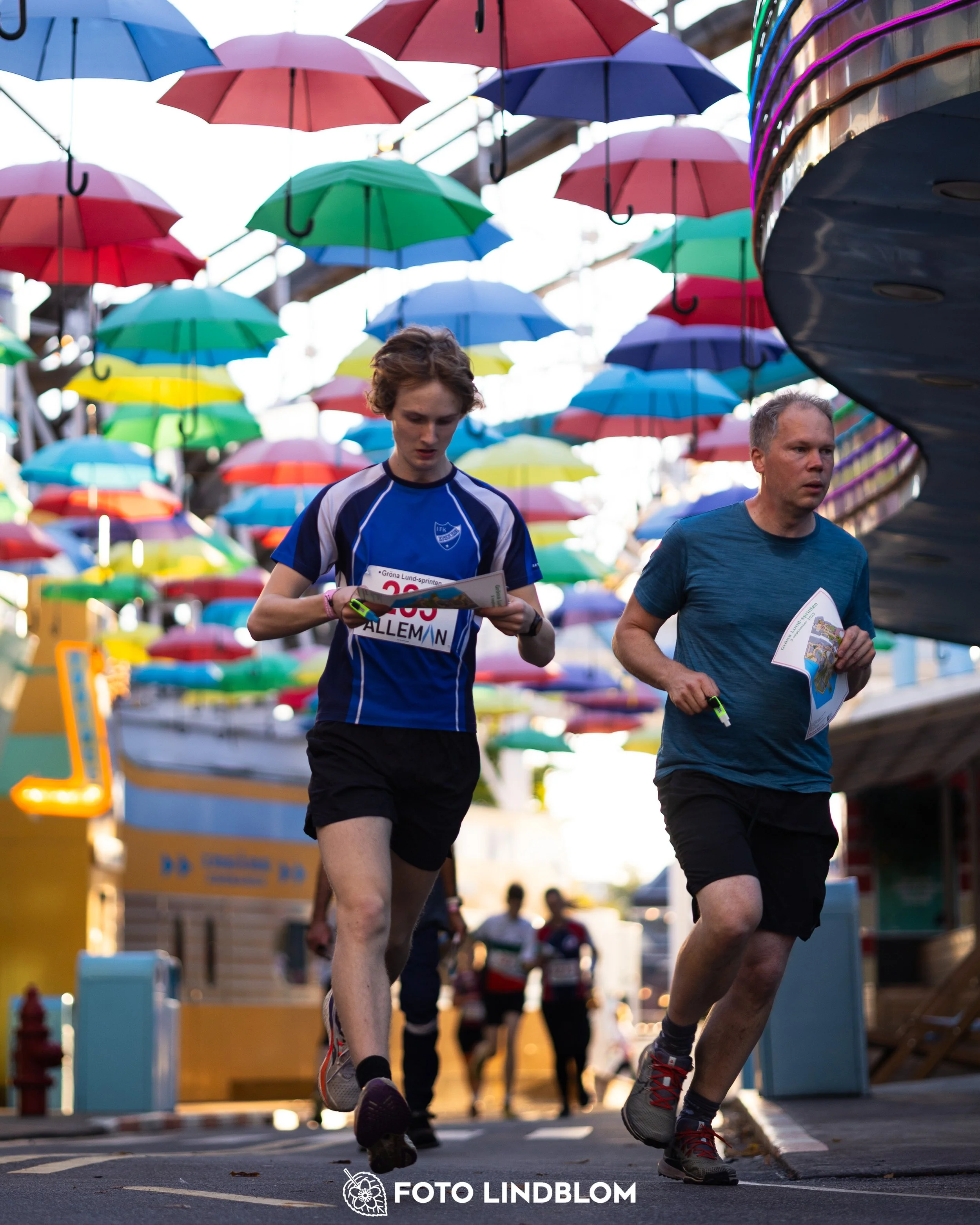 A picture from the orienteering event called Gröna Lund Sprinten taken by Foto Lindblom