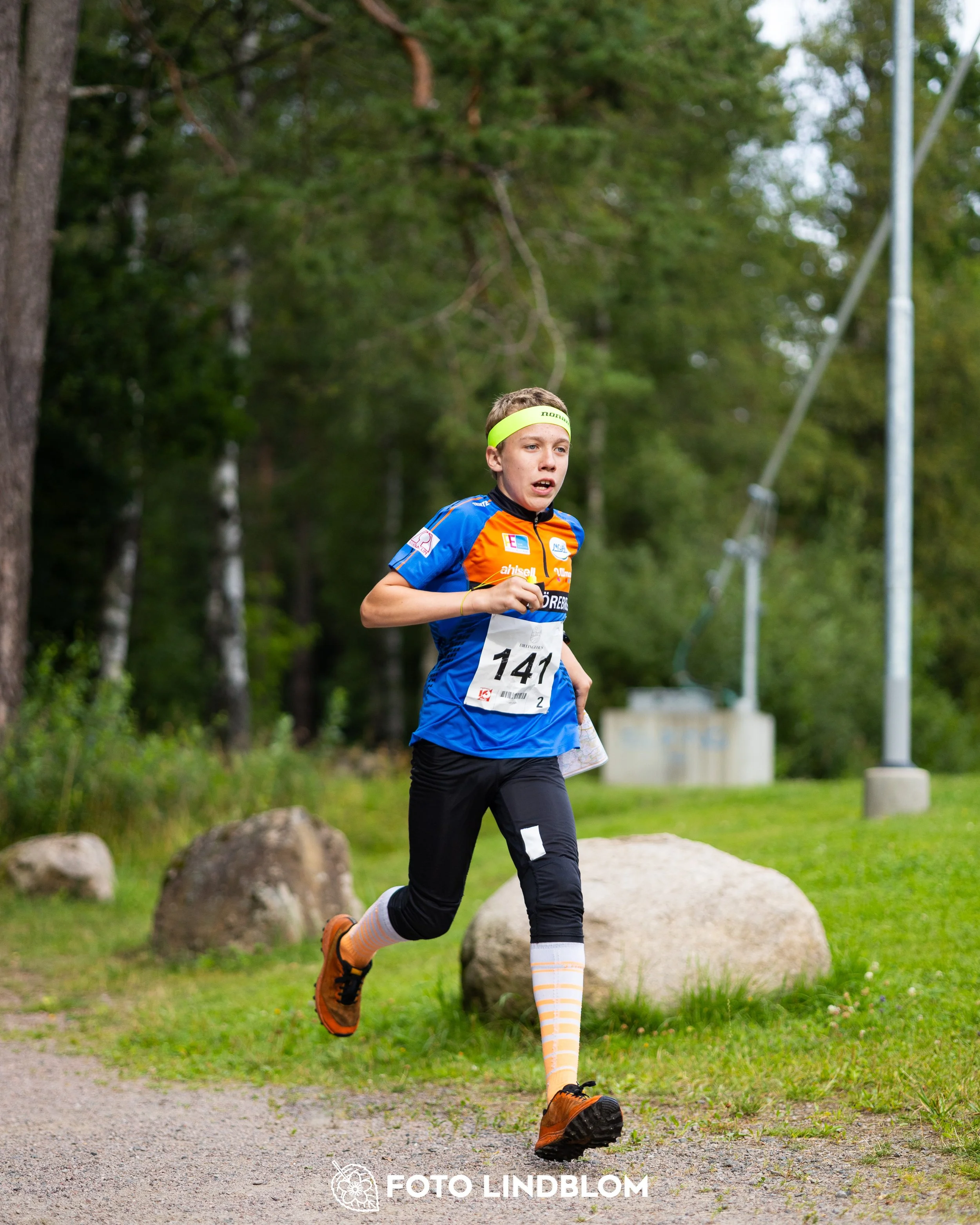 A picture from the youth 10 mila orienteering competition taken by Foto Lindblom