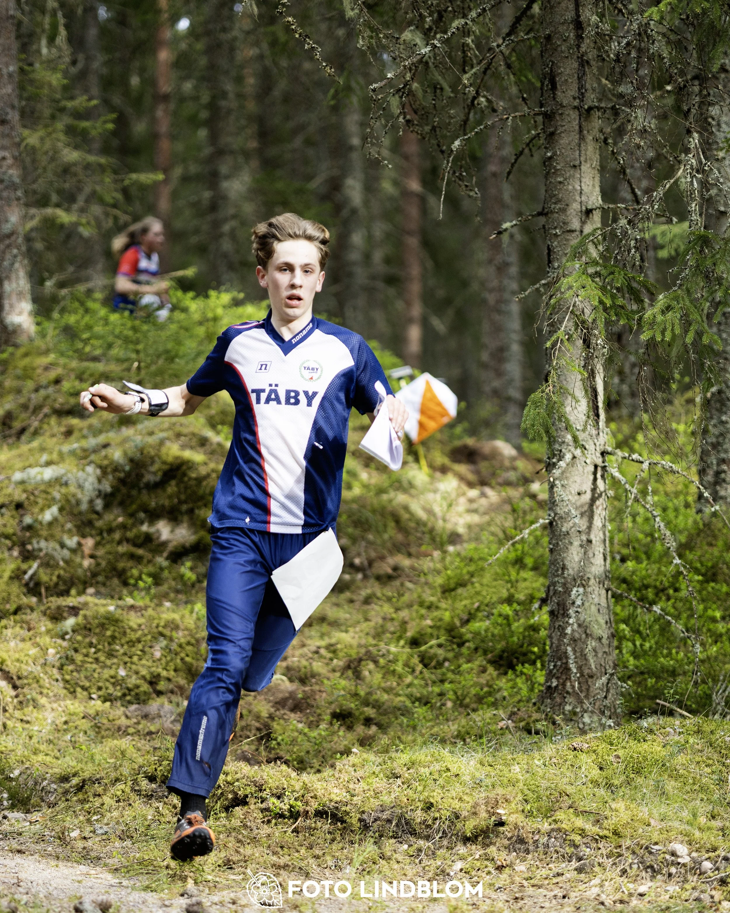 A picture from the Swedish national championship in middle distance orienteering and Swedish league race