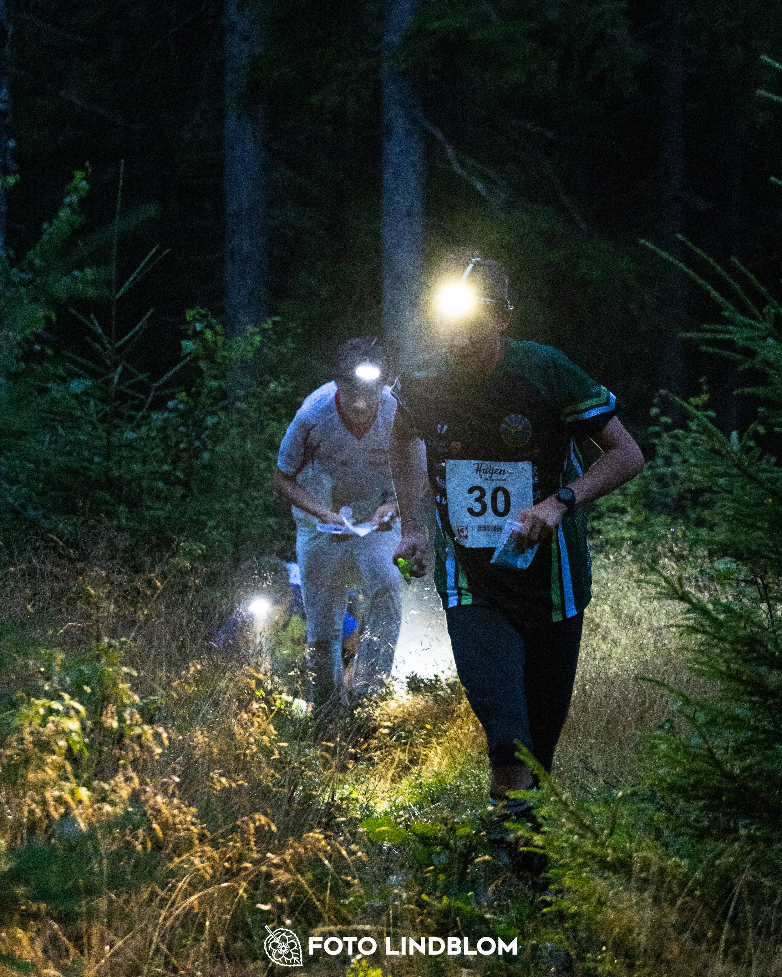 A picture from the youth 10 mila orienteering competition taken by Foto Lindblom